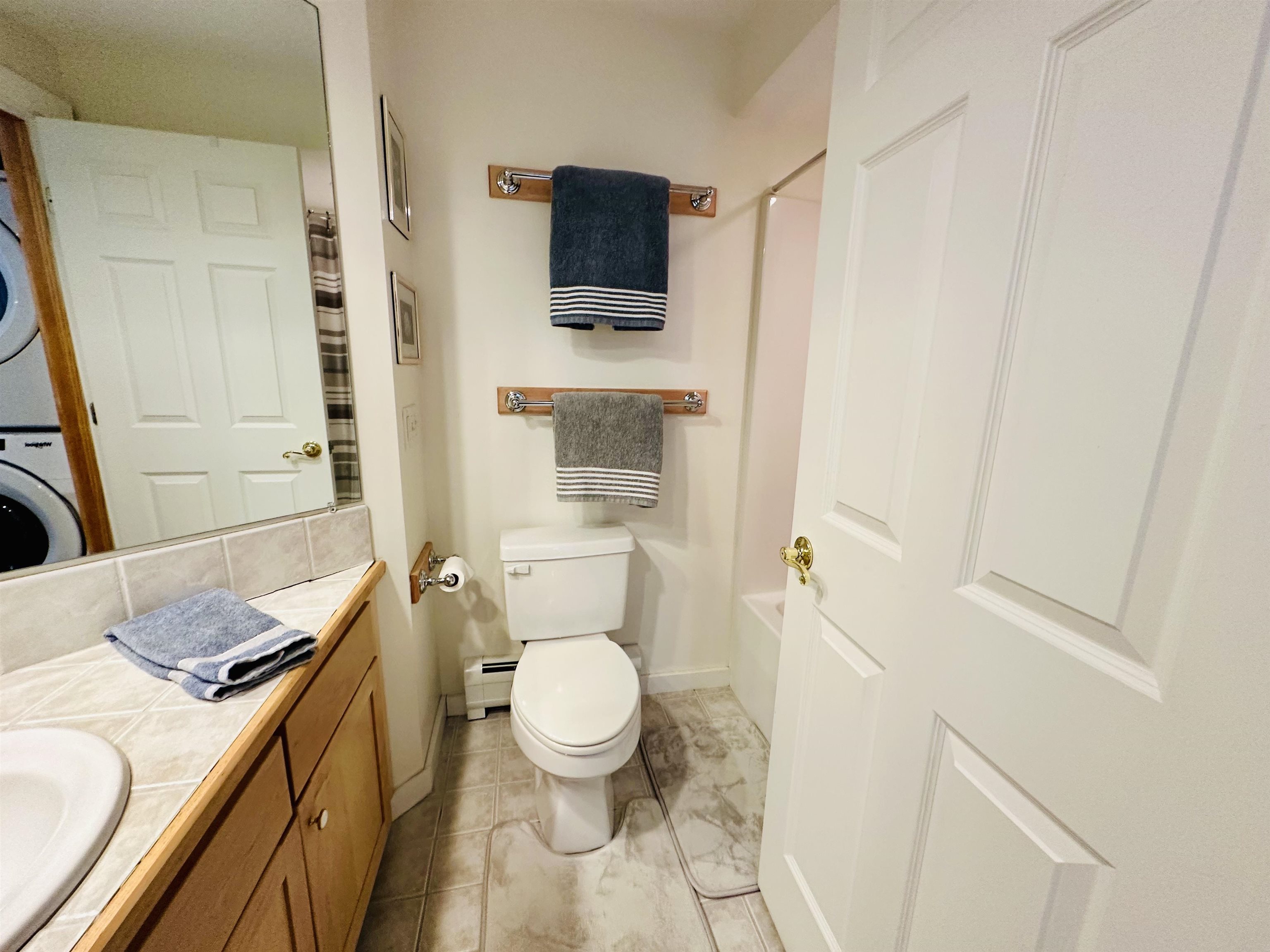 39 B Kingswood Road Property Photo 18