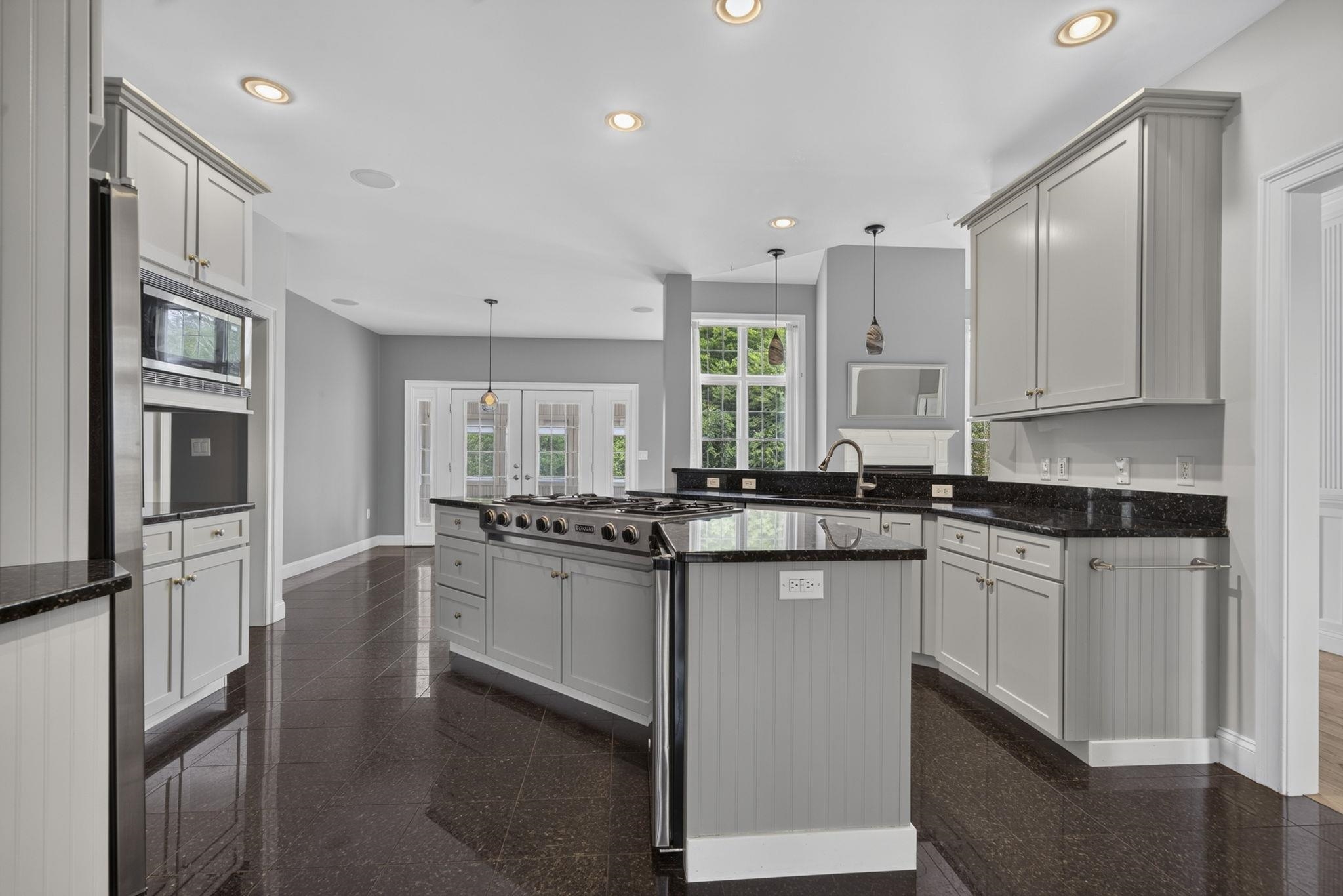 12 Rachel Way Property Photo 23