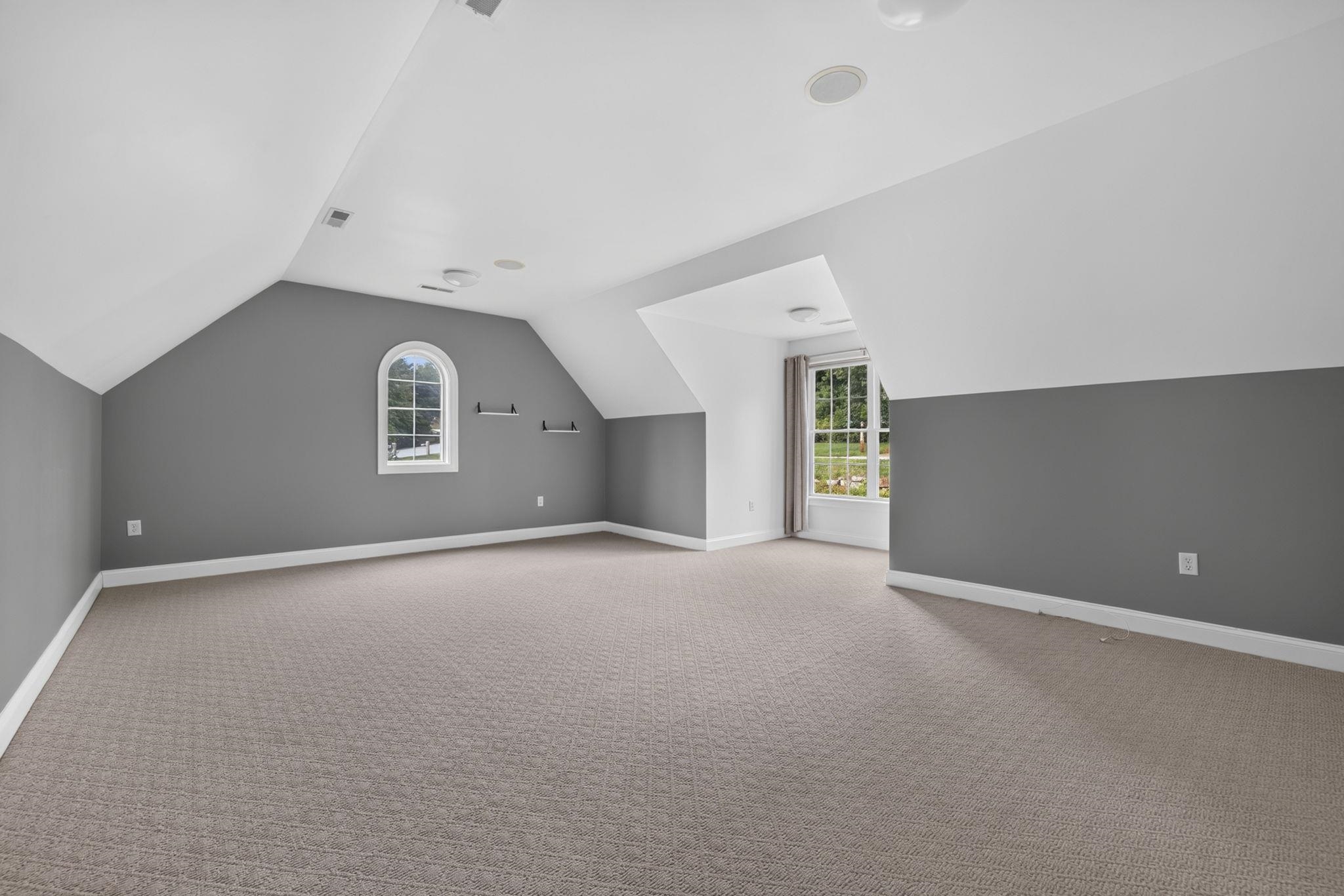 12 Rachel Way Property Photo 45