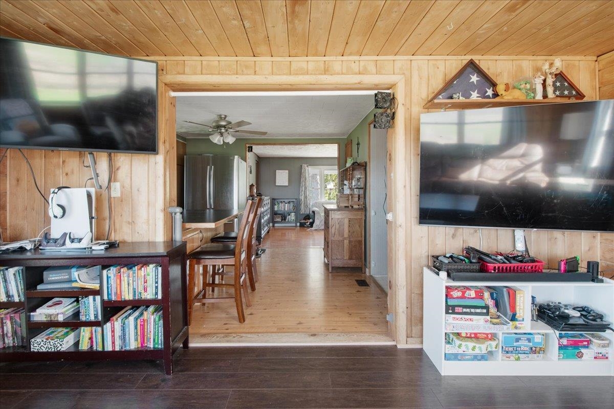 434 Berkshire Center Road Property Photo 6