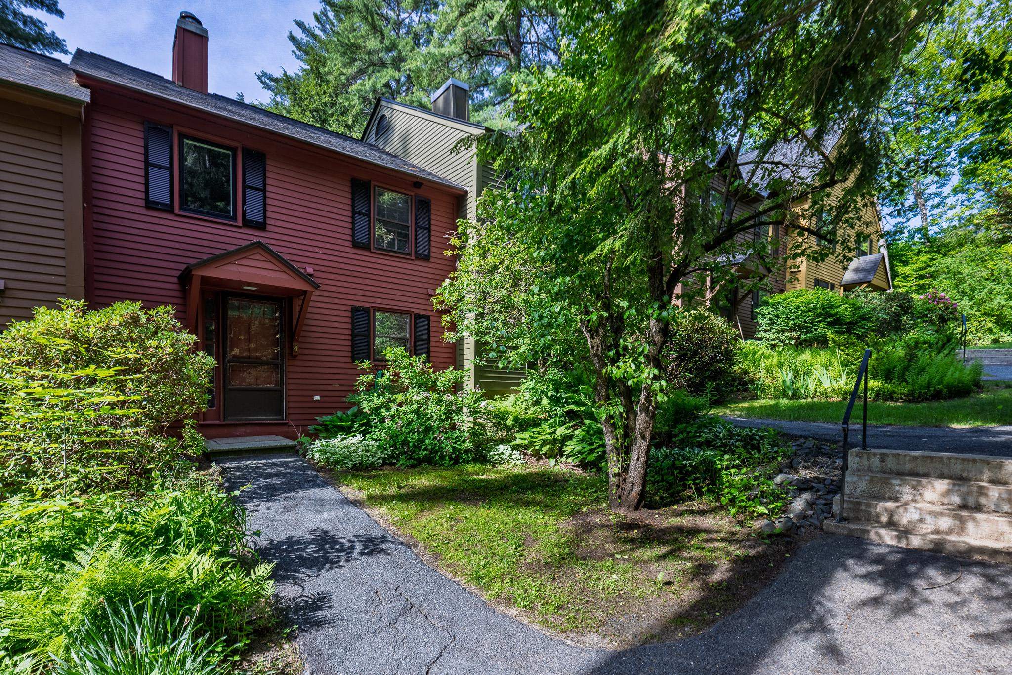 826 Hard Road Property Photo 1
