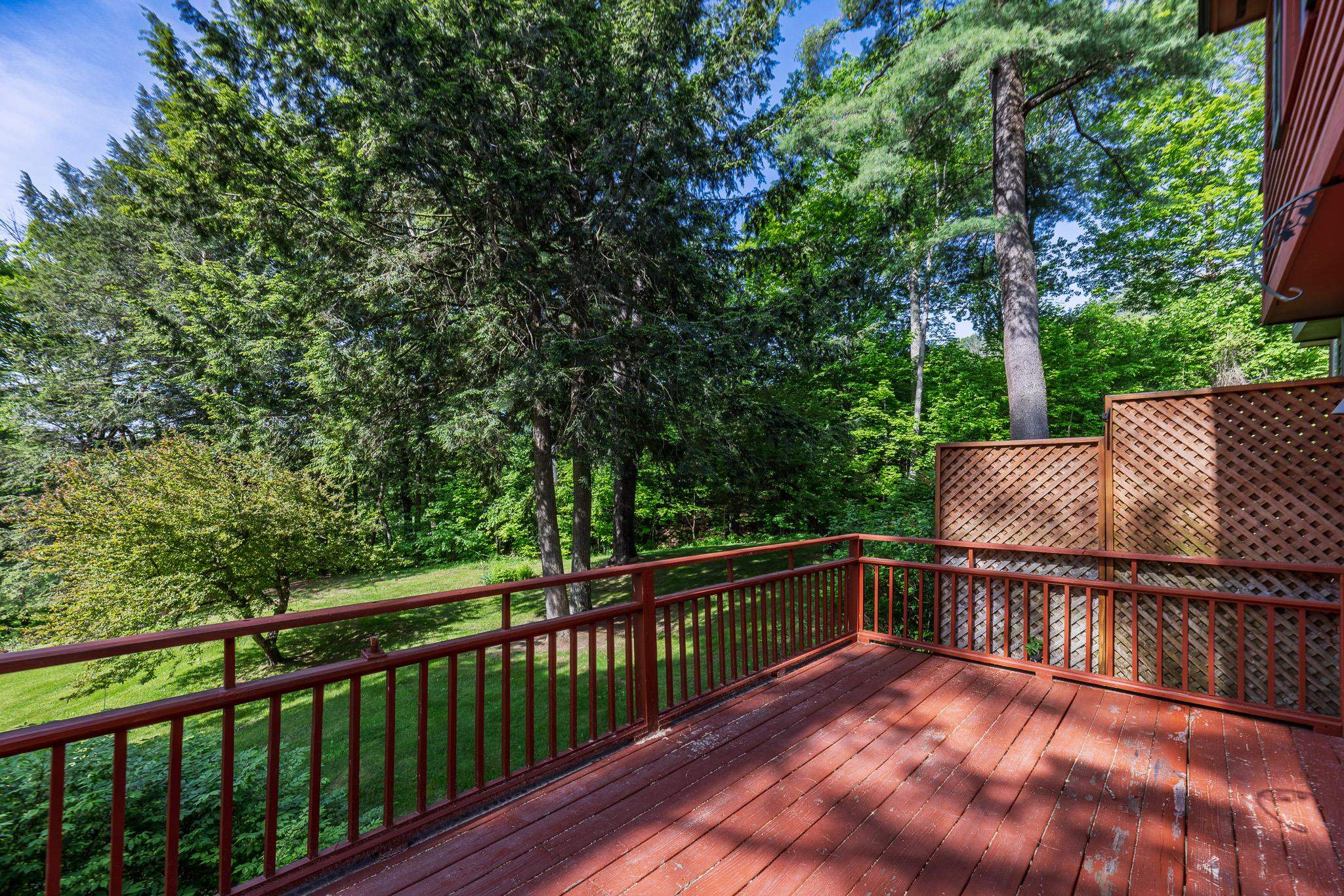 826 Hard Road Property Photo 8