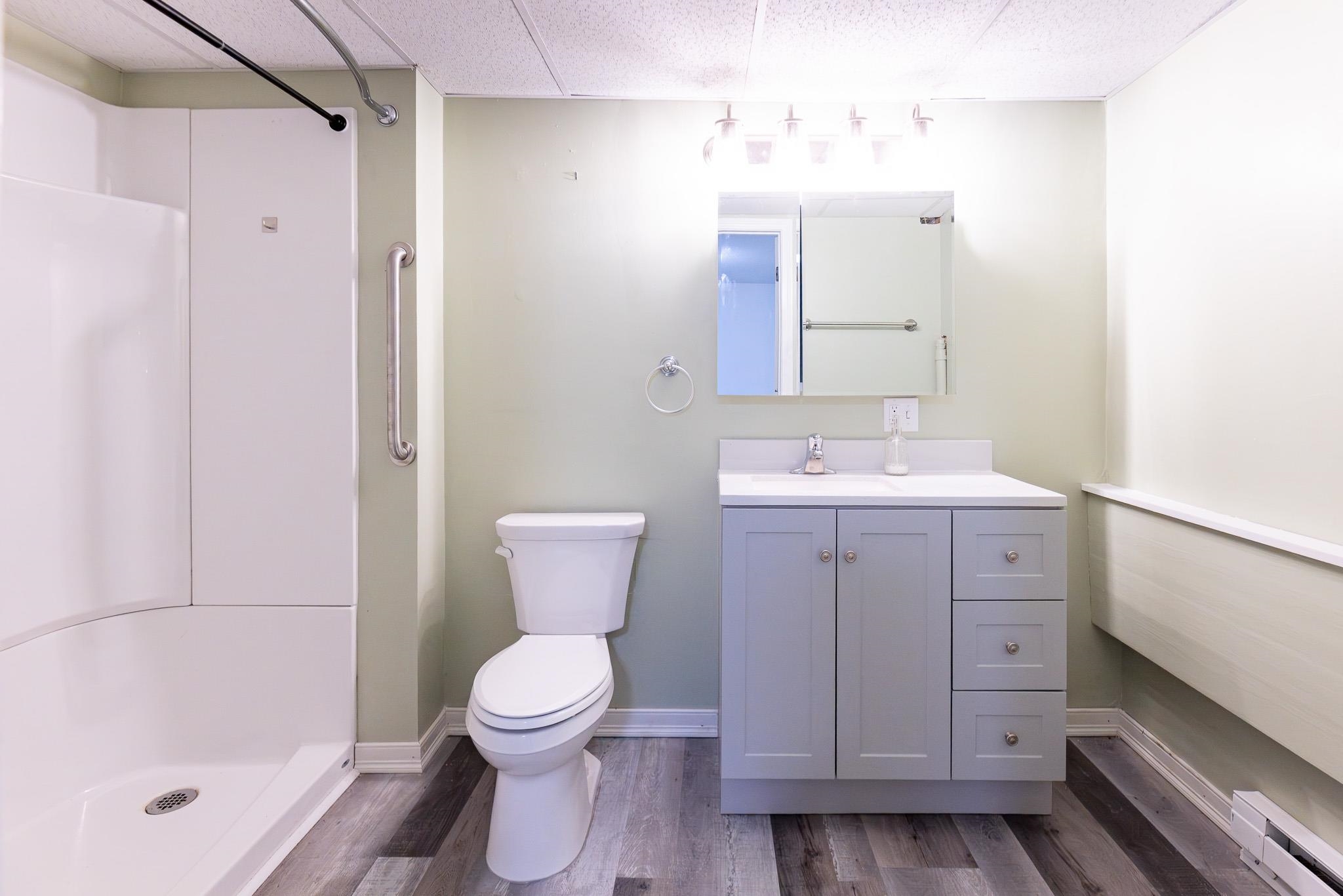 826 Hard Road Property Photo 15