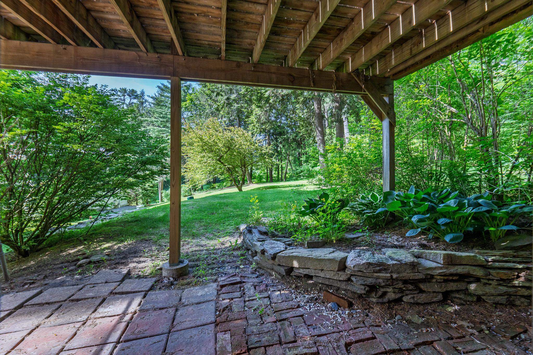 826 Hard Road Property Photo 17