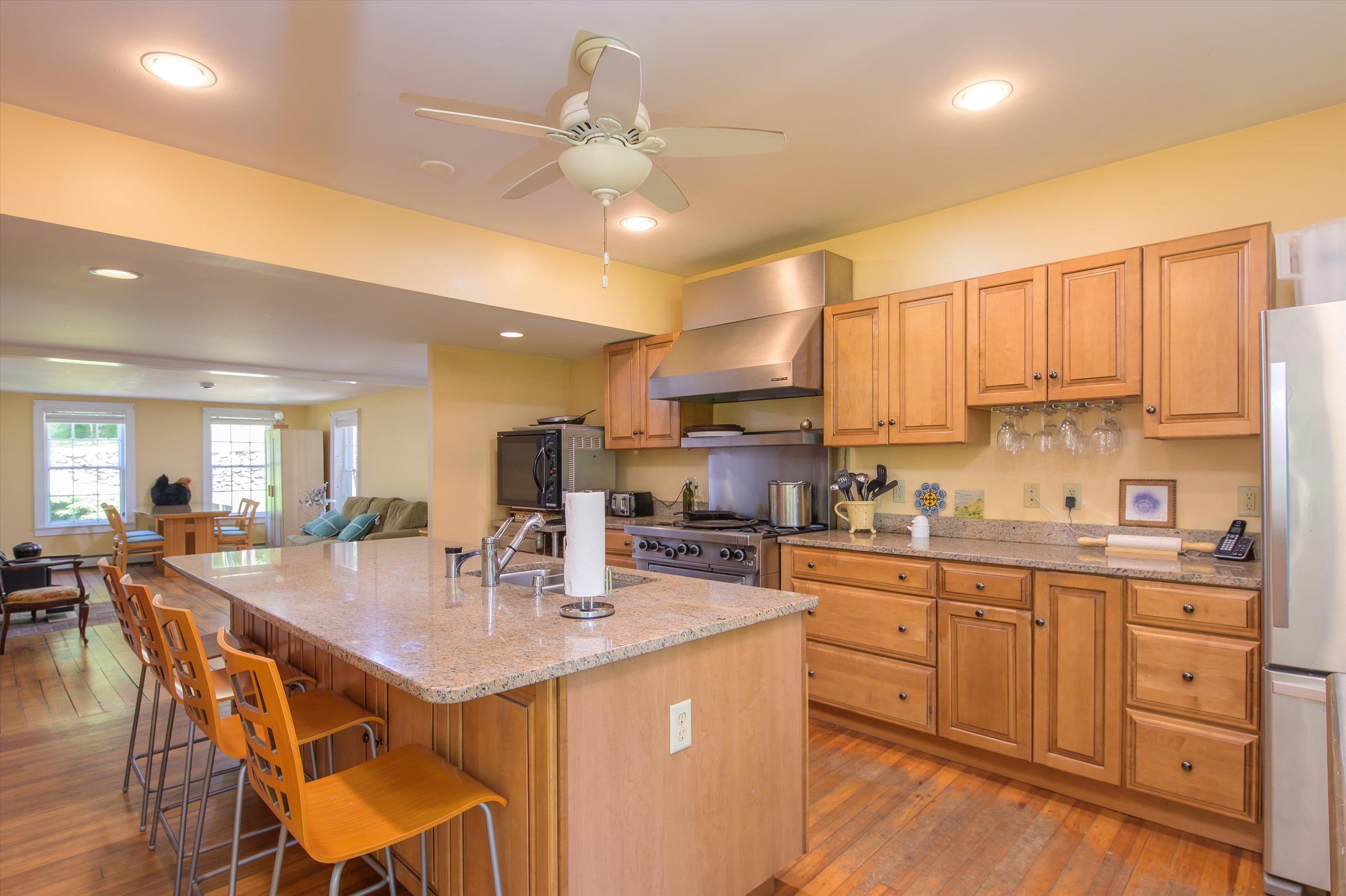 2435 Stage Road Property Photo 12