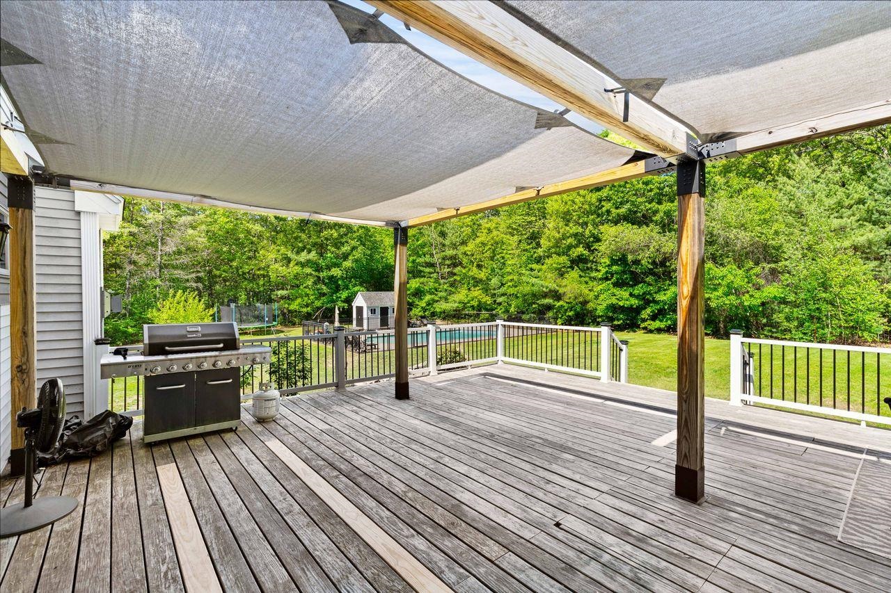 24 Fireside Drive Property Photo 12