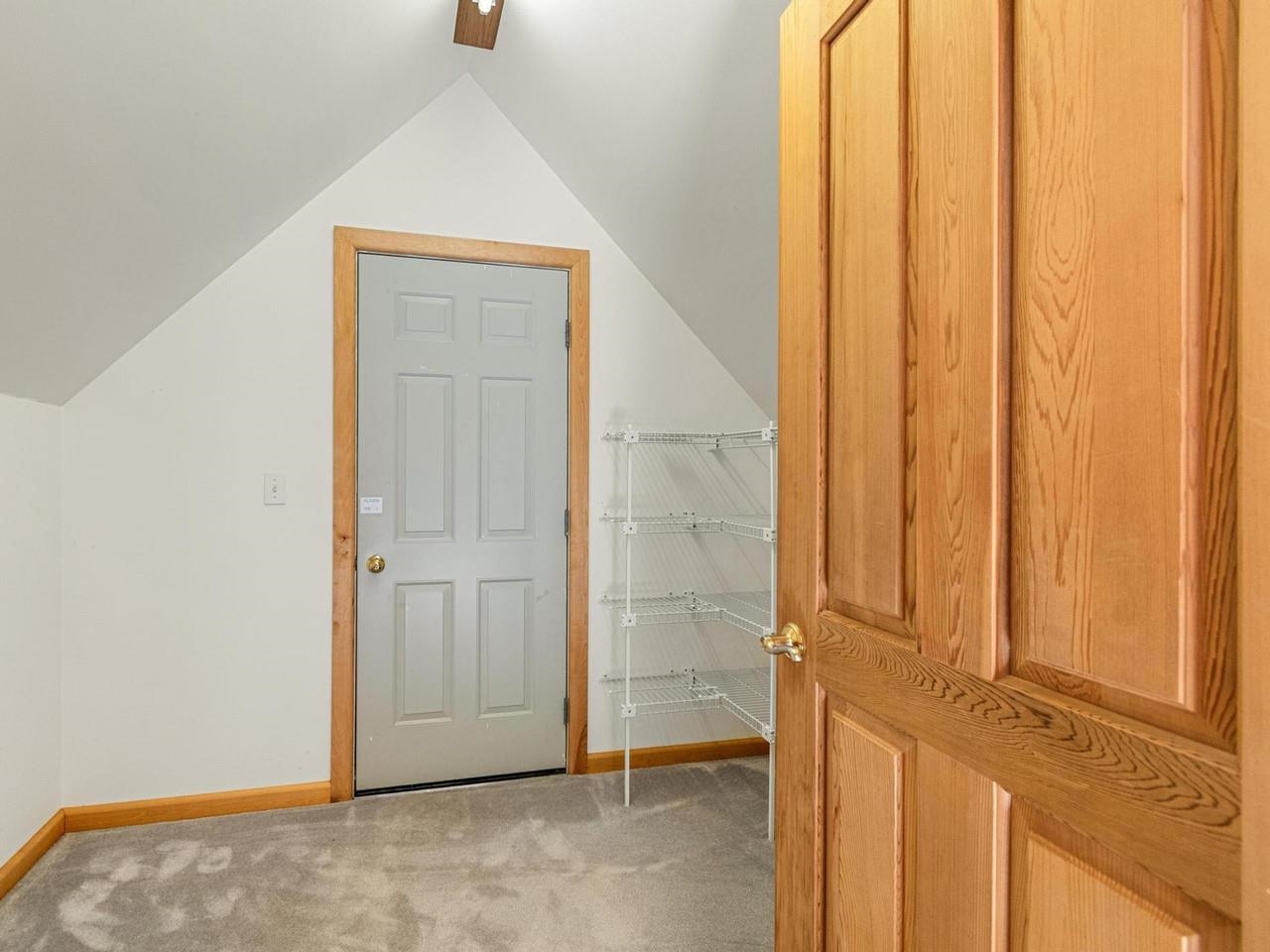 190 Red Tail Lane Property Photo 47
