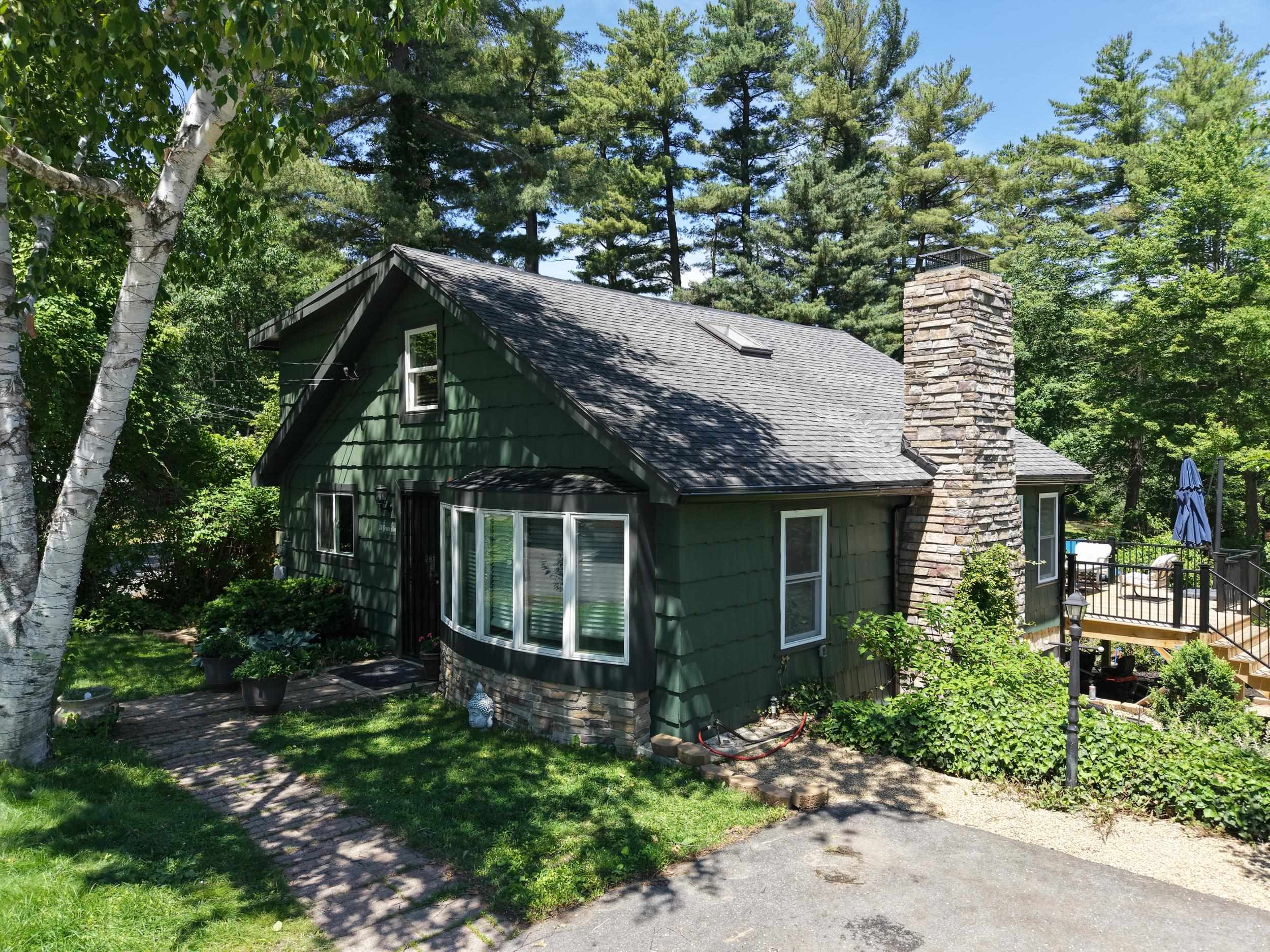 31 Grove Avenue Property Photo 1