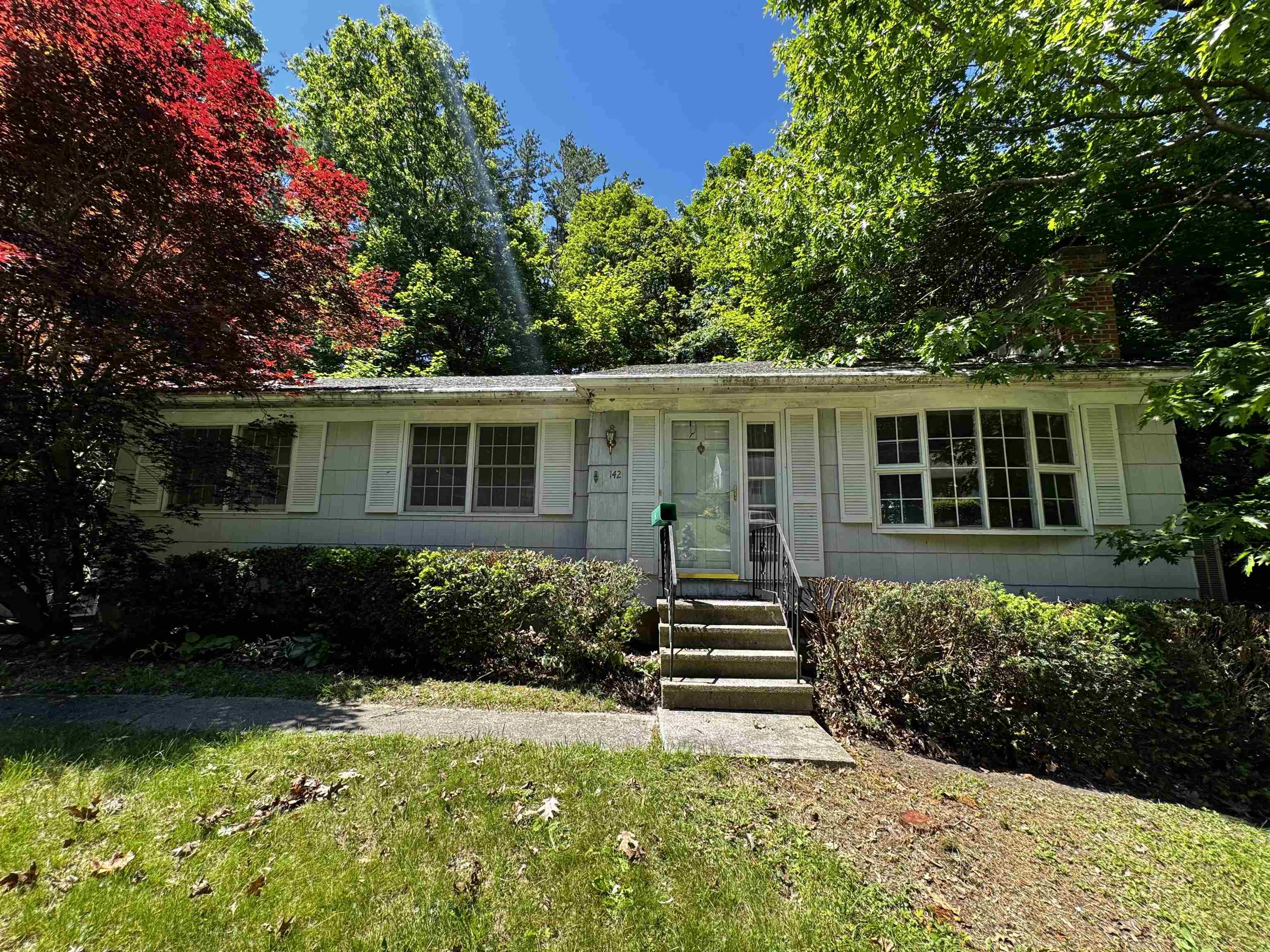 142 Pine Circle Property Photo 1