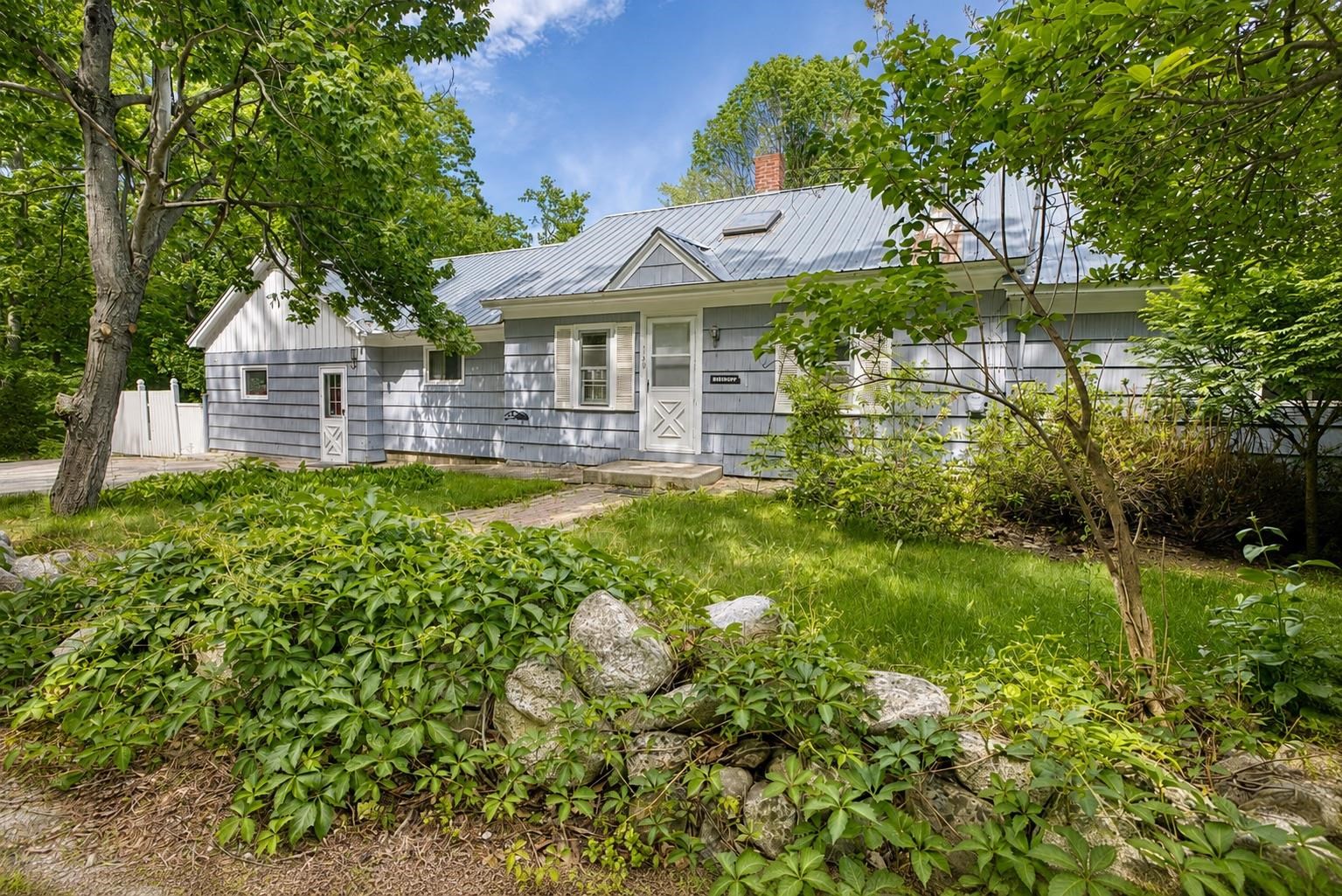 160 Browns Ridge Road Property Photo 1