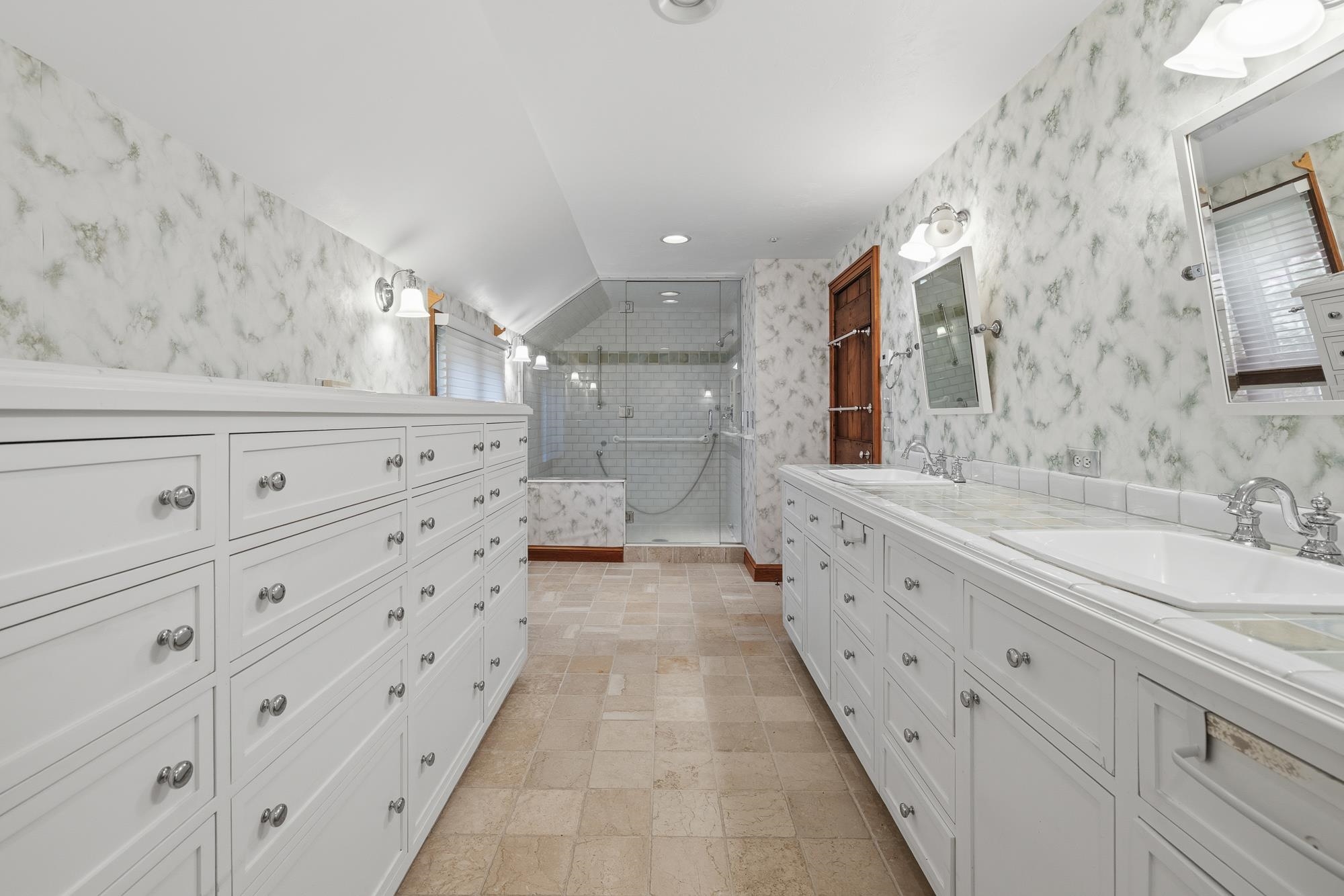 335 Oak Hill Road Property Photo 17