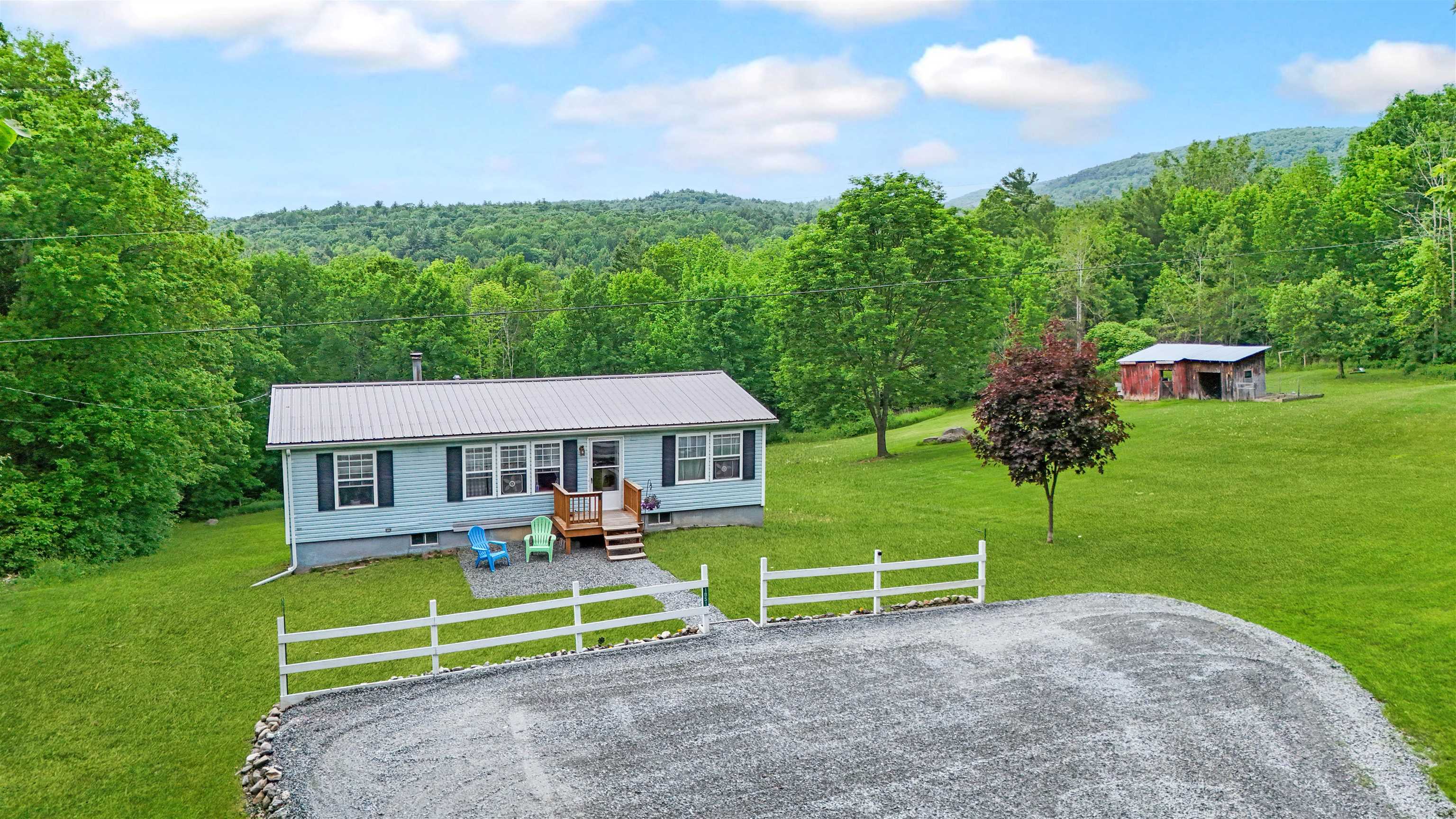 1051 Monument Hill Road Property Photo 1