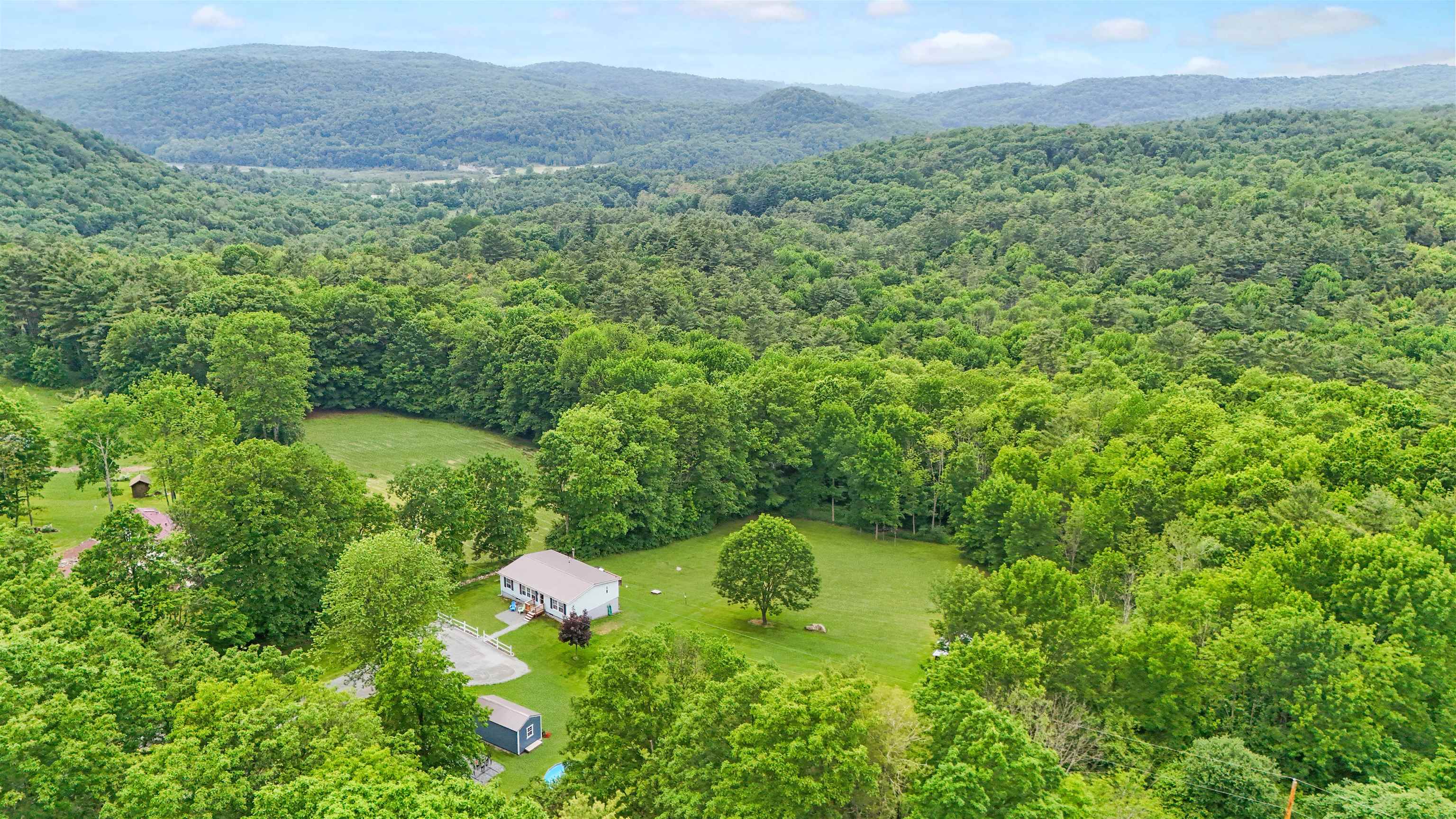 1051 Monument Hill Road Property Photo 3