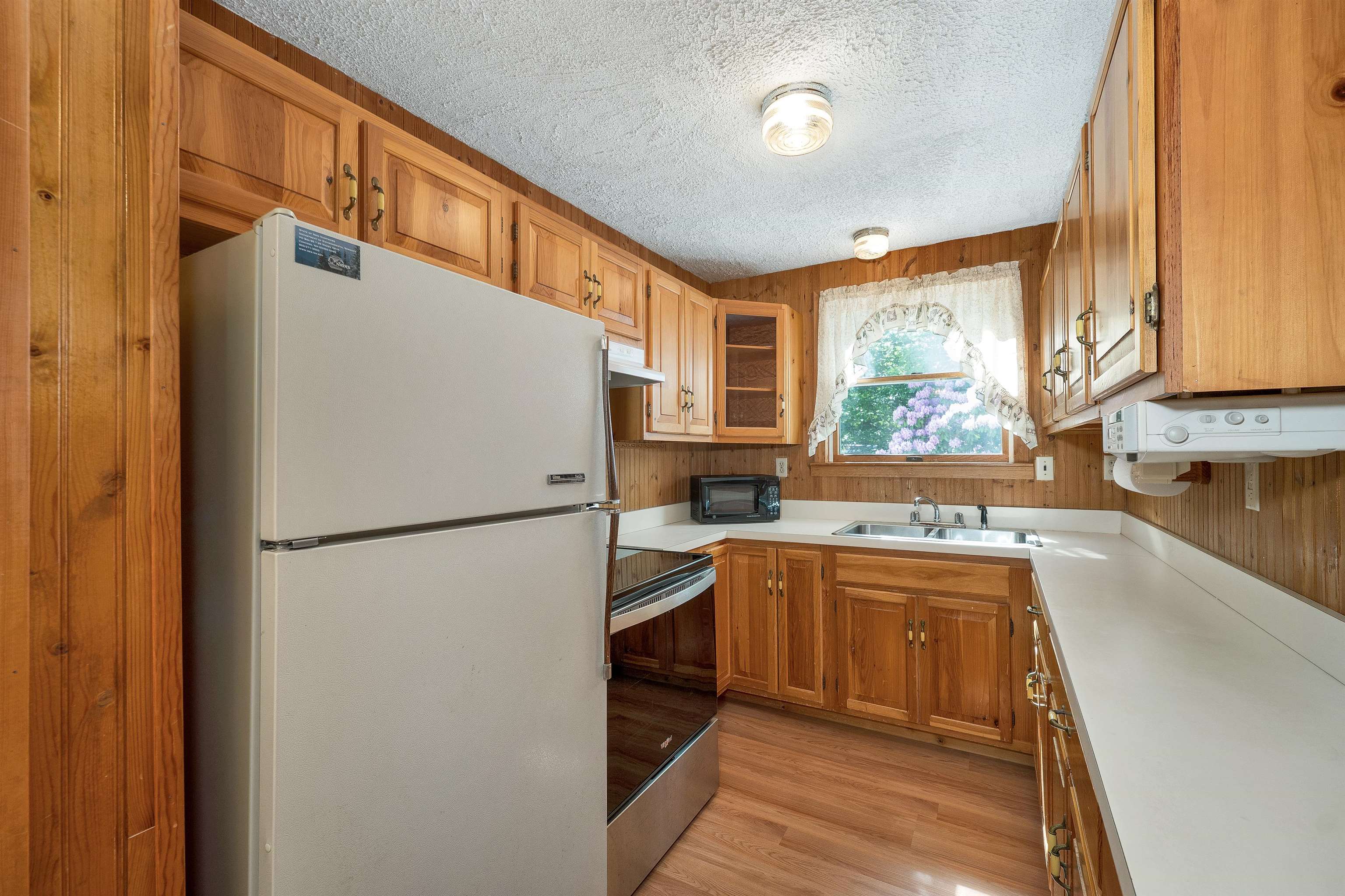 78 Wood Drive Property Photo 11