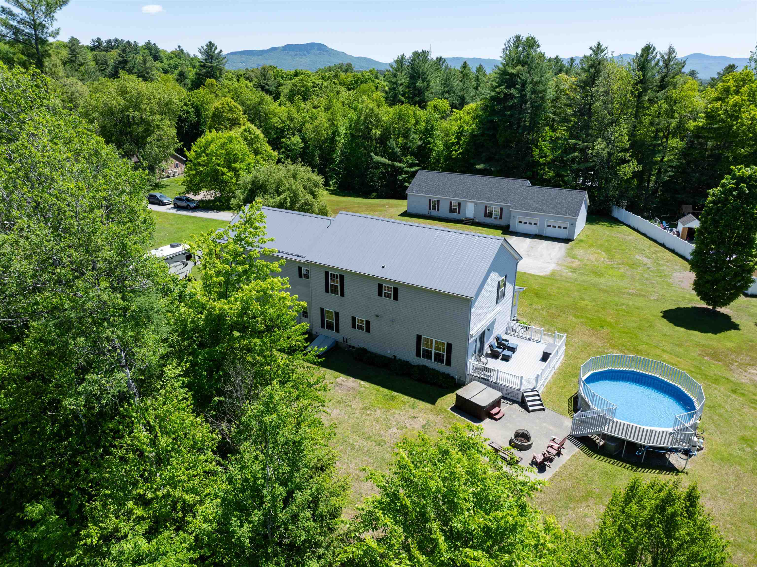 84 Pine Meadow Drive Property Photo 13