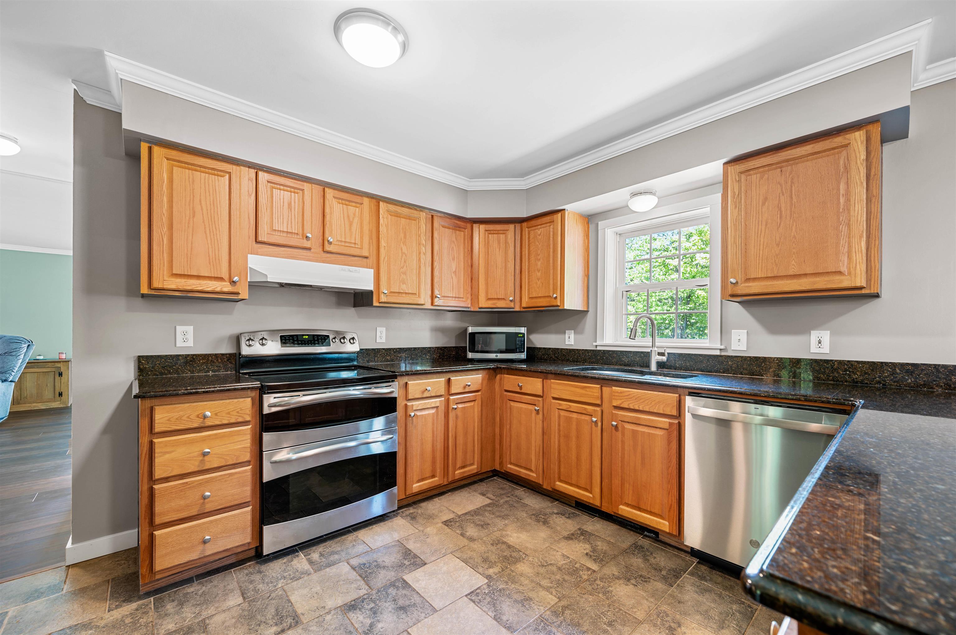 84 Pine Meadow Drive Property Photo 18