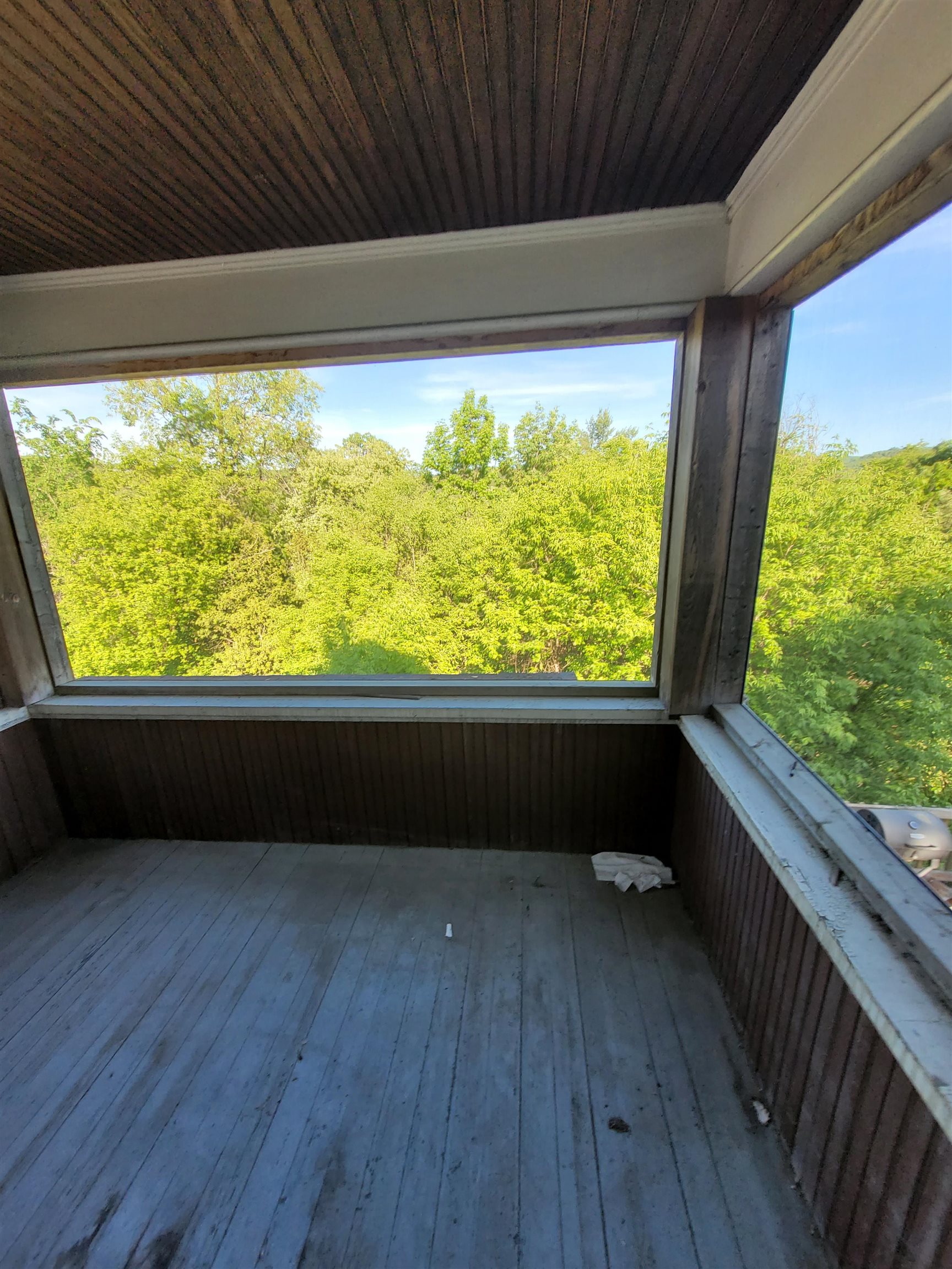 278 Pleasant Street Property Photo 12