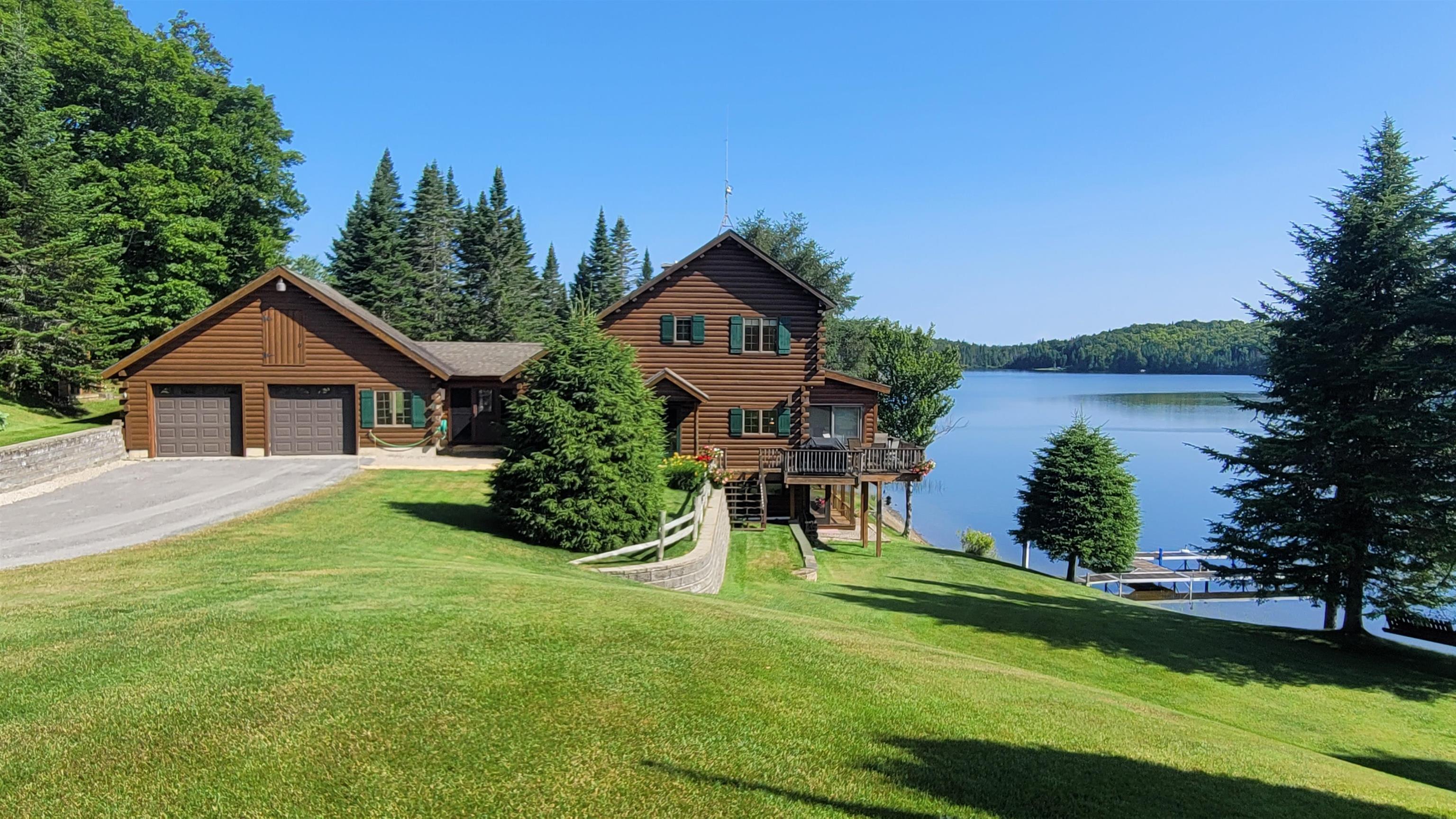 1411 Diamond Pond Road Property Photo 1