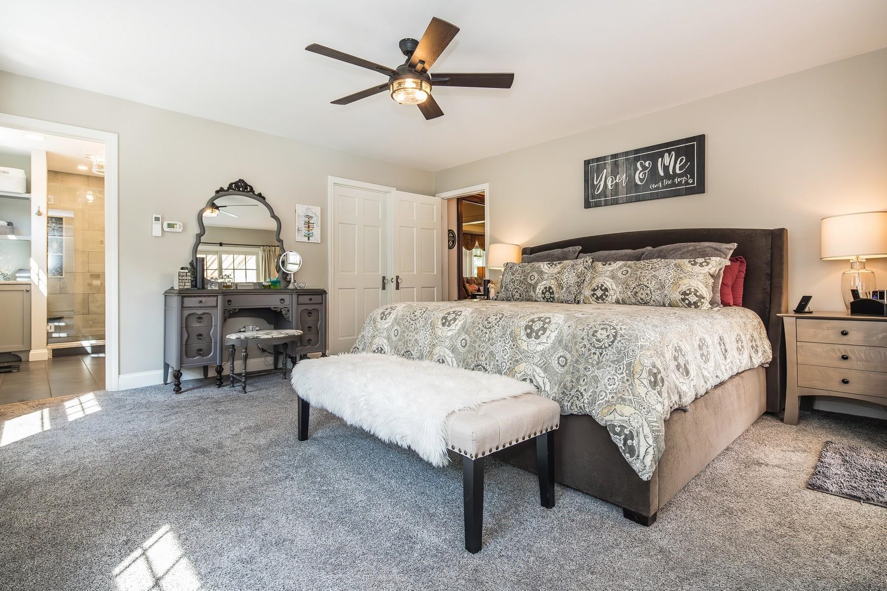 50 Pleasant Street Property Photo 17
