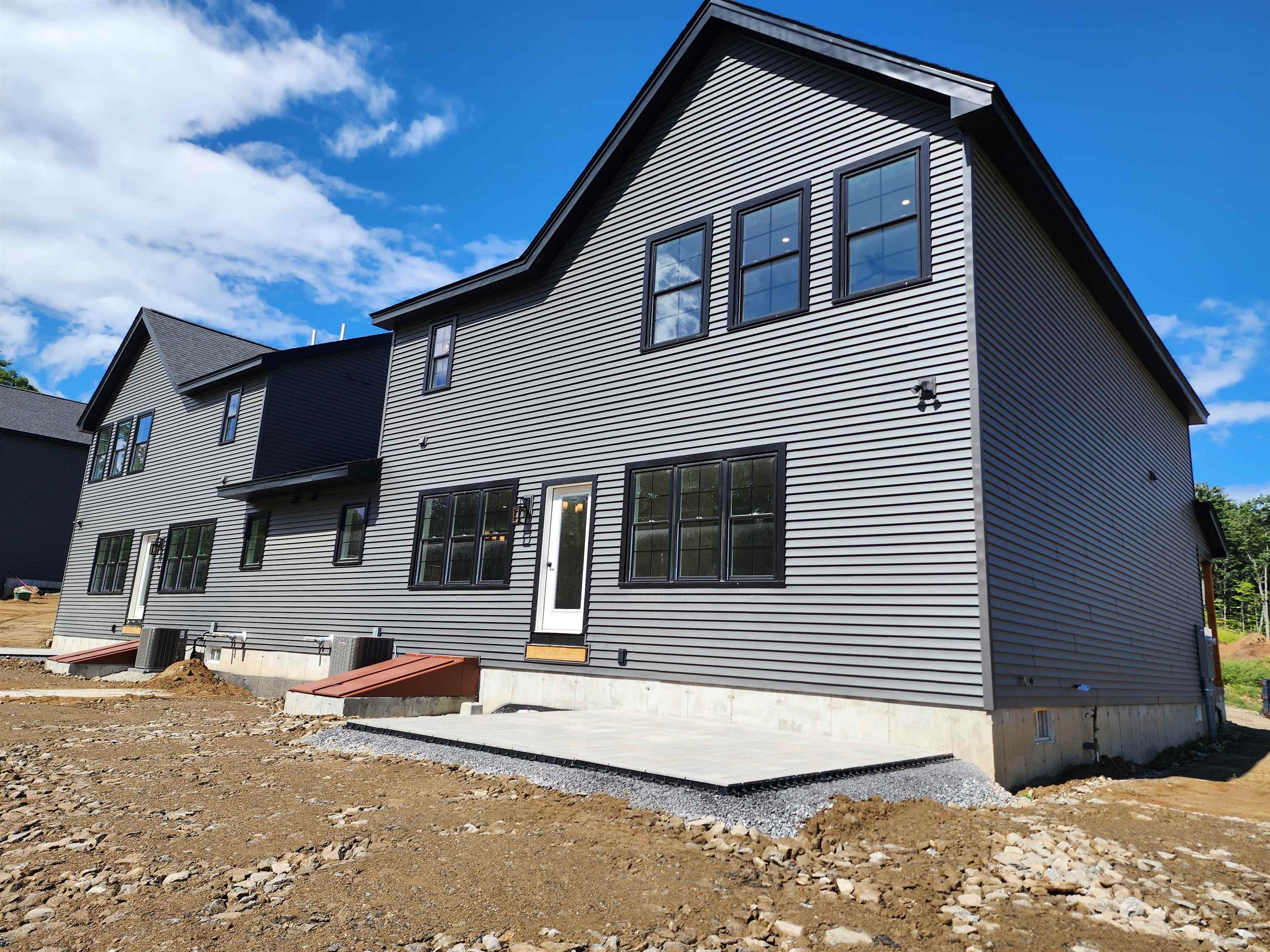 2 Campbell Way Property Photo 42