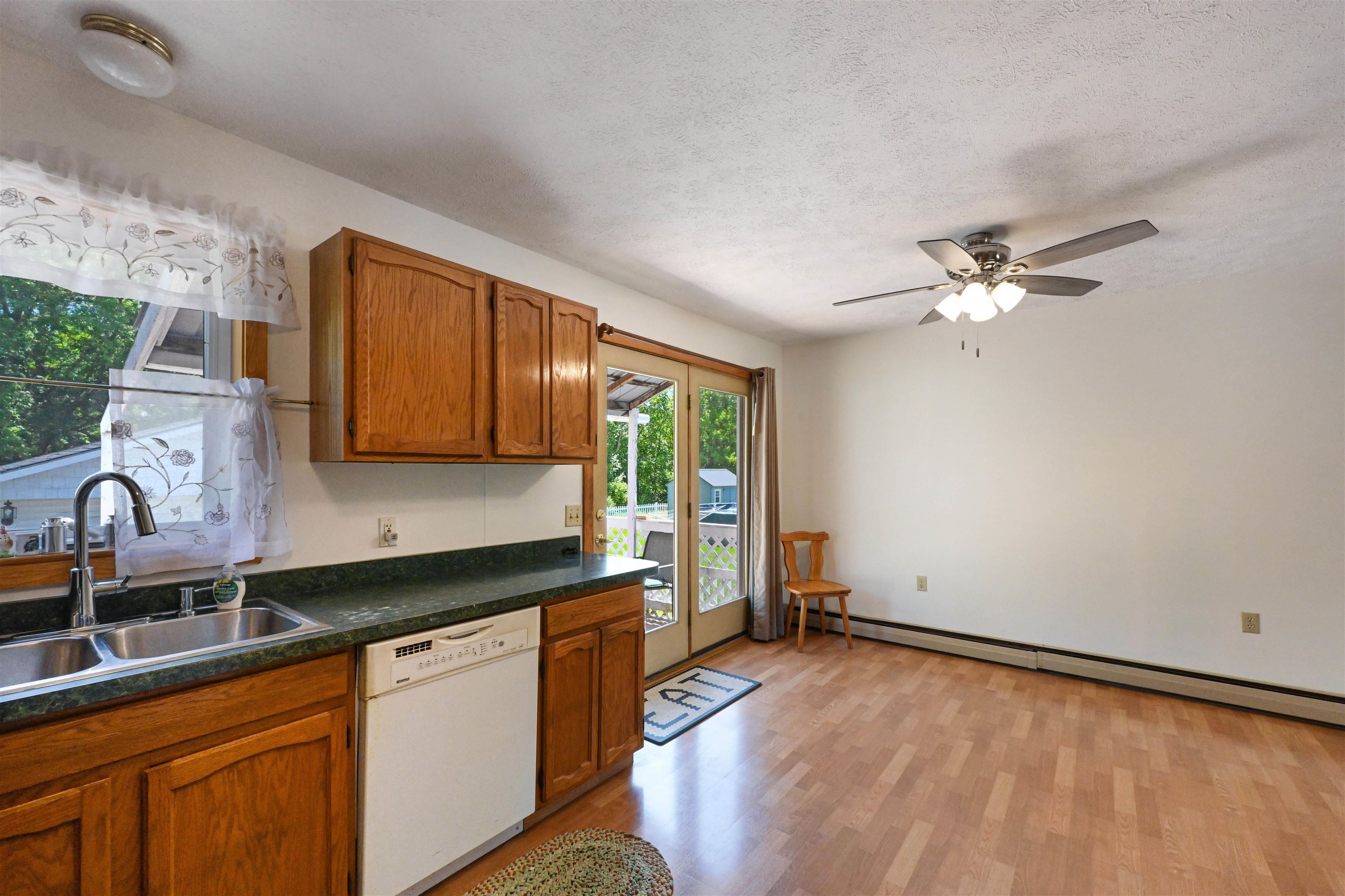 37 Adams Street Property Photo 8