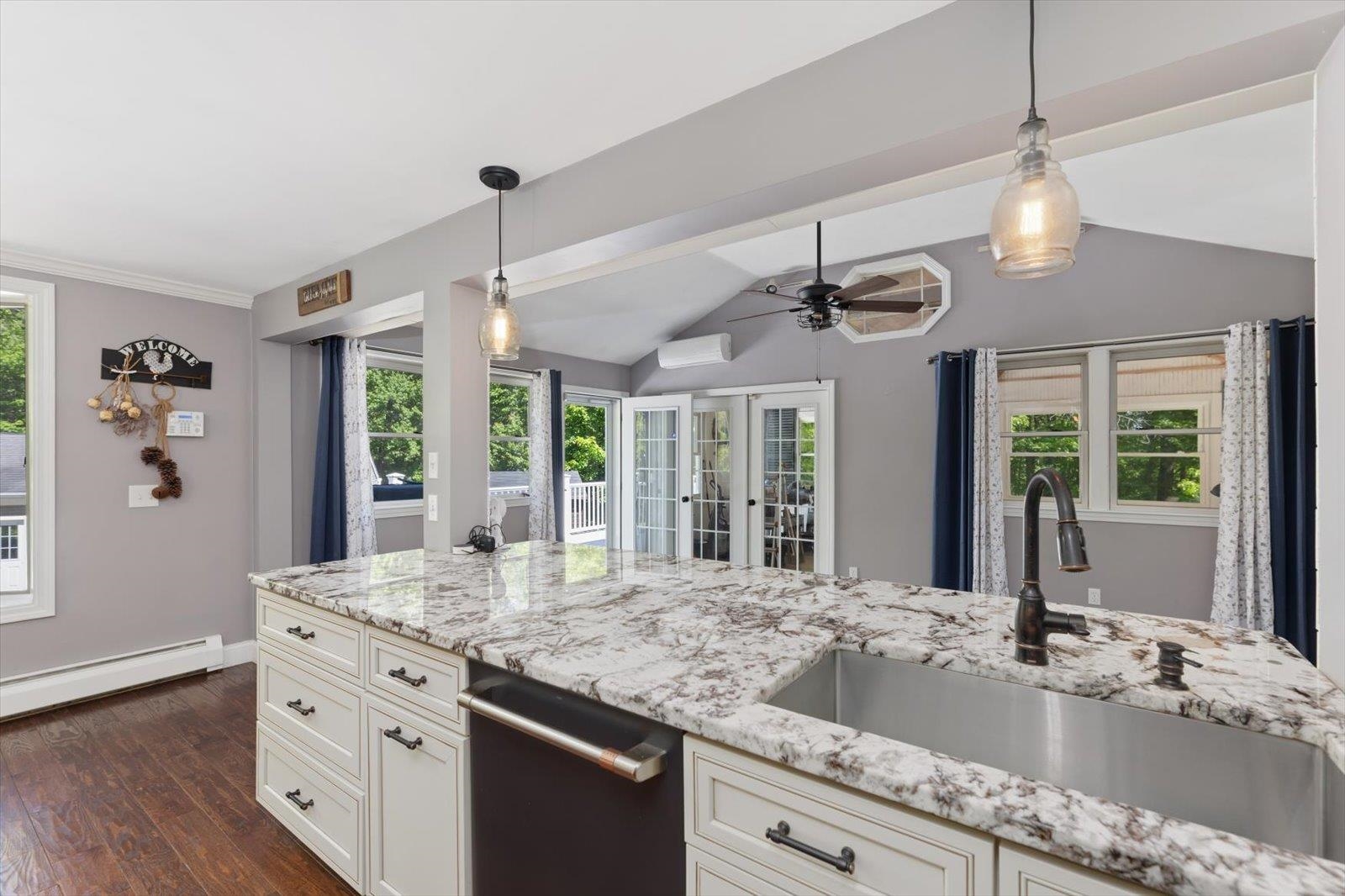 407 Middle Winchendon Road Property Photo 4