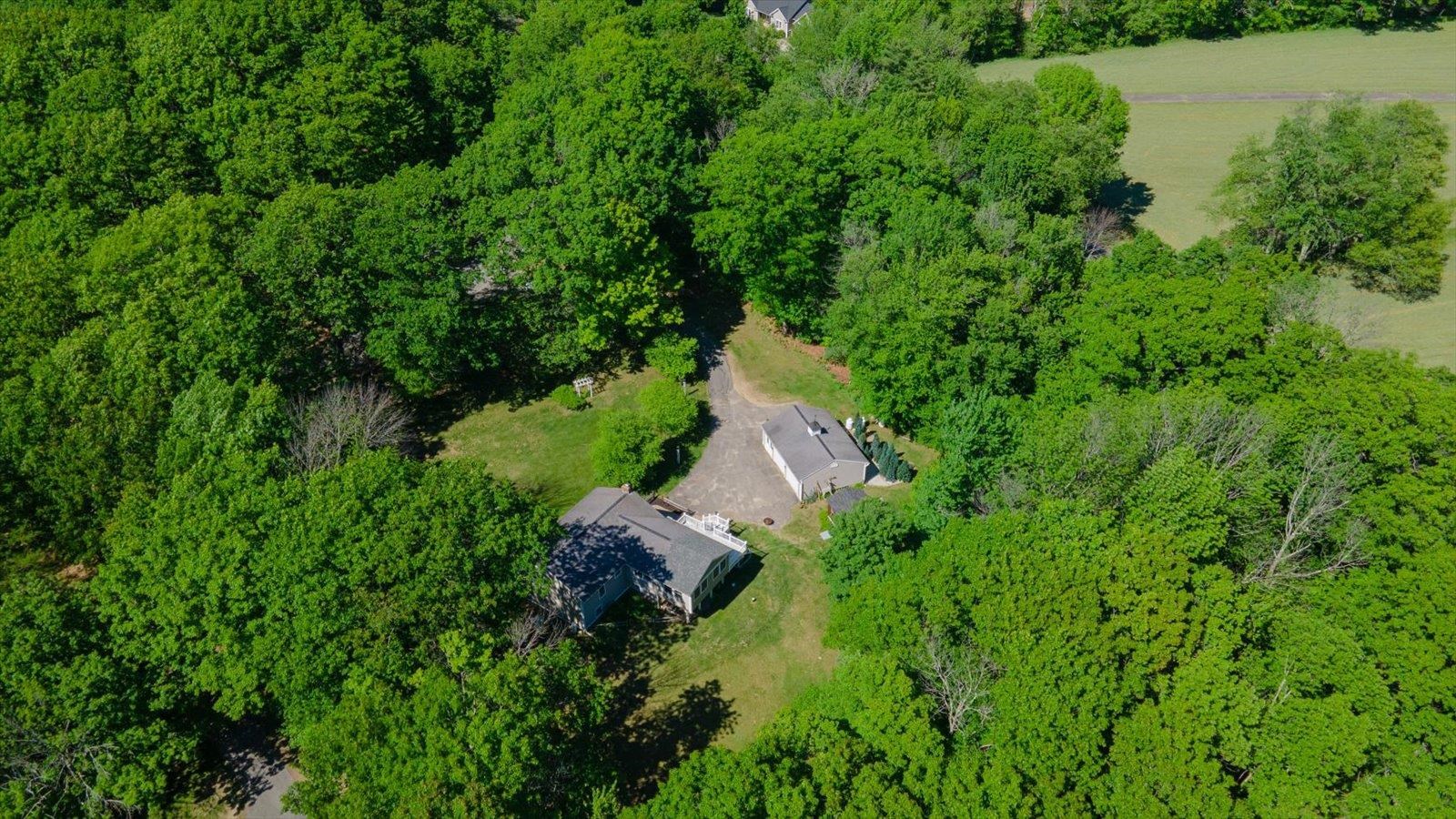 407 Middle Winchendon Road Property Photo 40