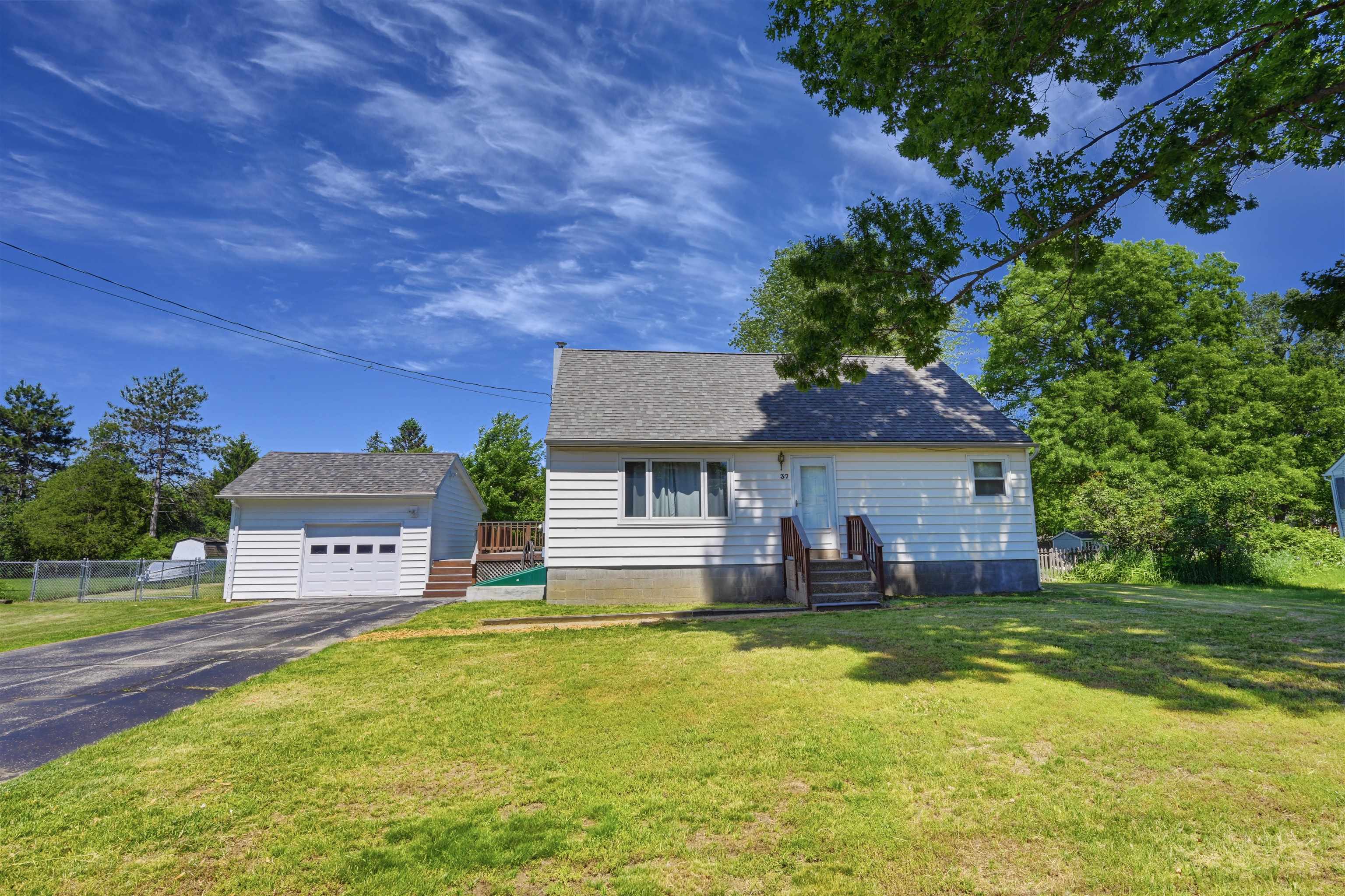 37 Sunset Drive Property Photo 1