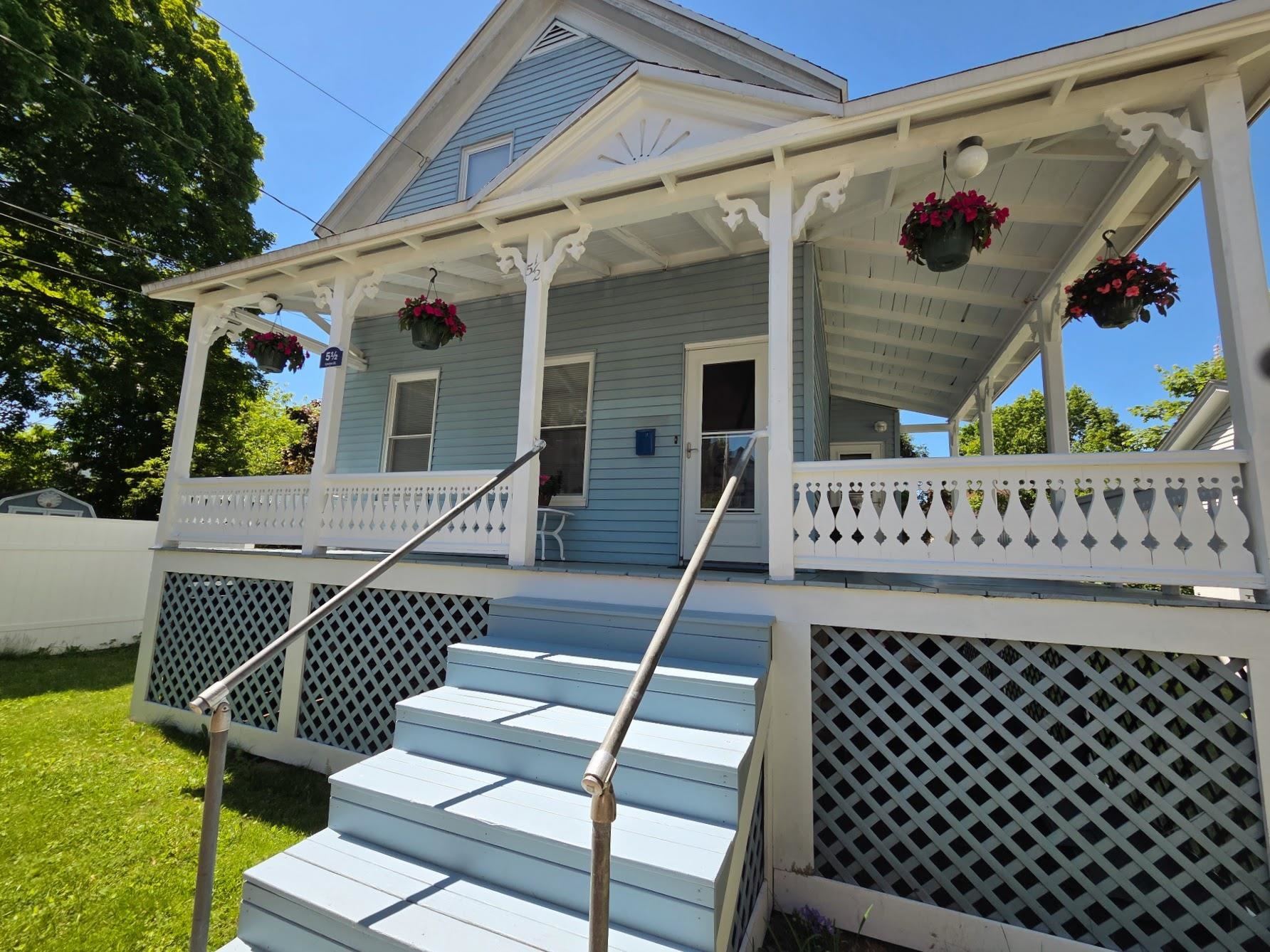 5 1/2 Lyndon Street Property Photo 5