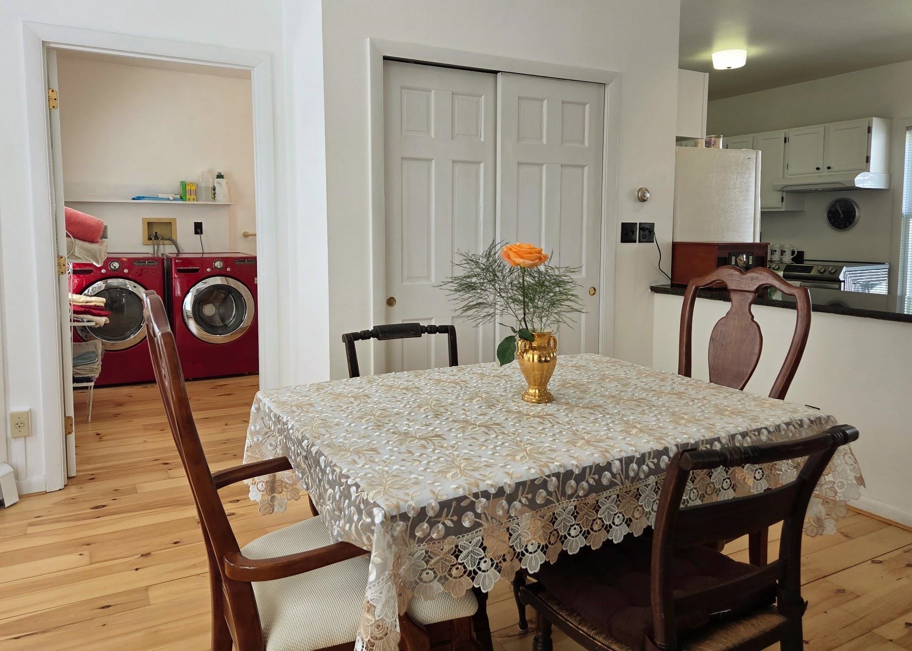 5 1/2 Lyndon Street Property Photo 18