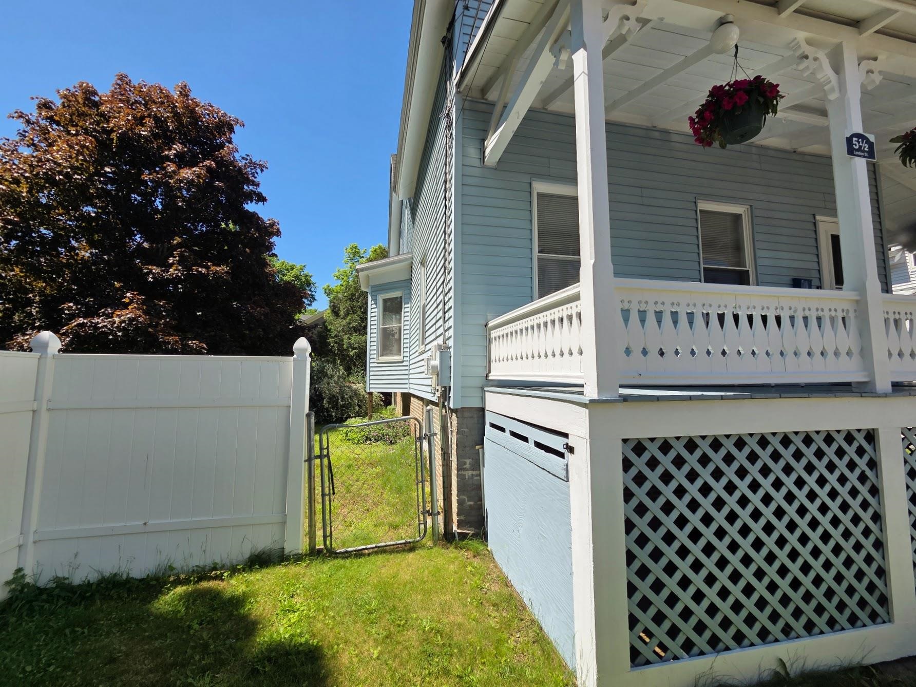 5 1/2 Lyndon Street Property Photo 47