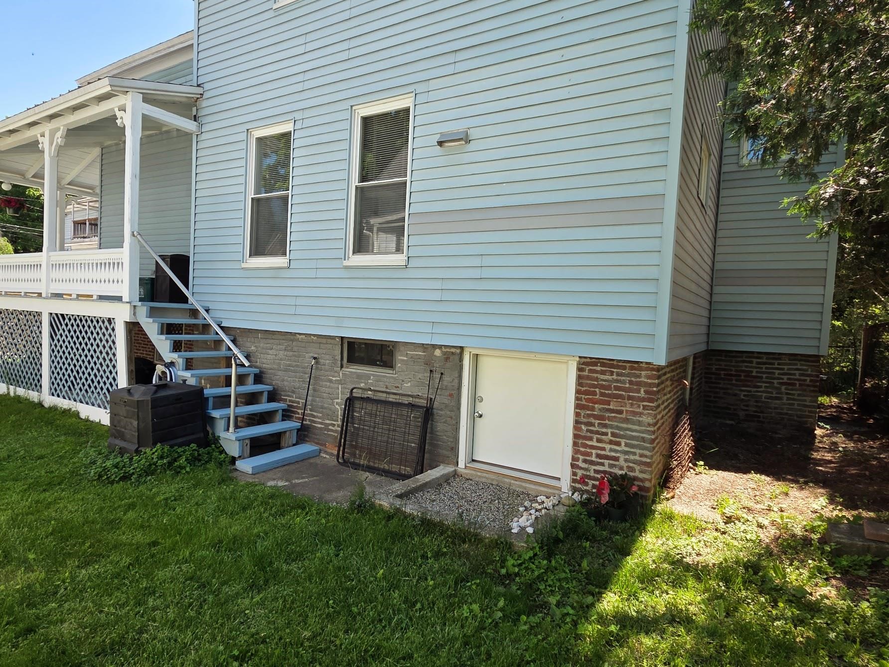 5 1/2 Lyndon Street Property Photo 51
