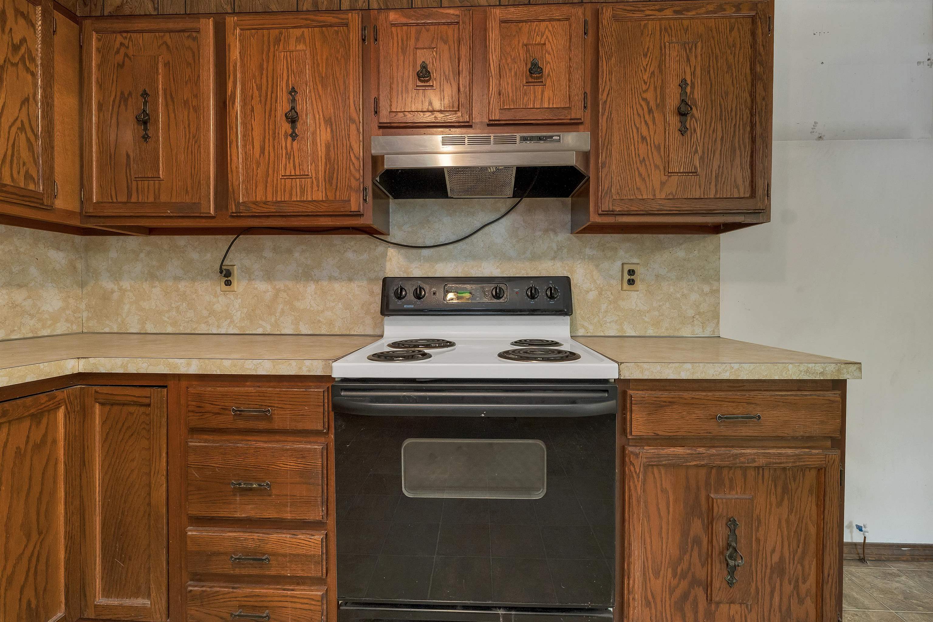 12 Cameron Drive Property Photo 6