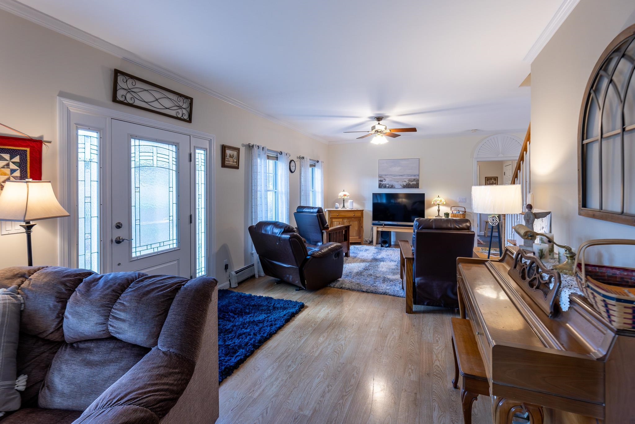 10 King Road Property Photo 14