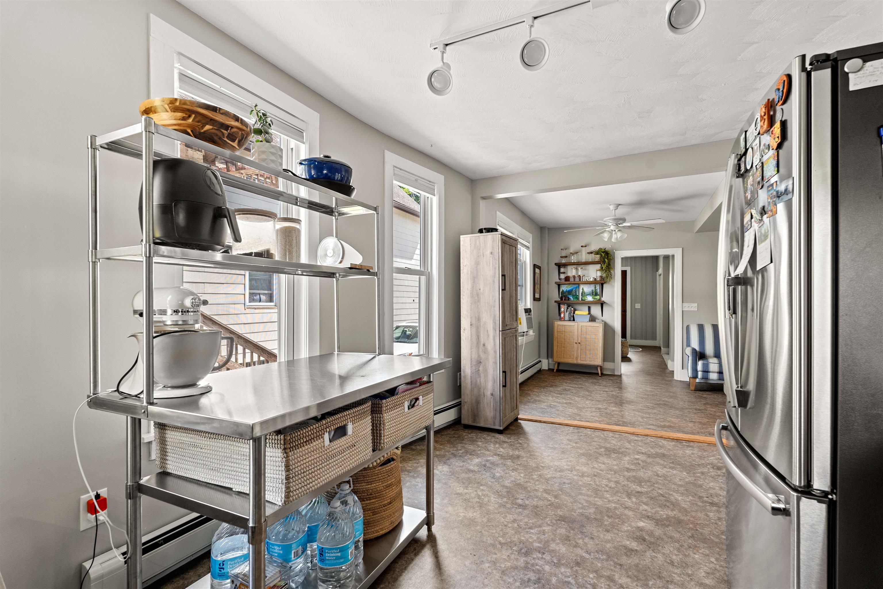 239 Cass Street Property Photo 5