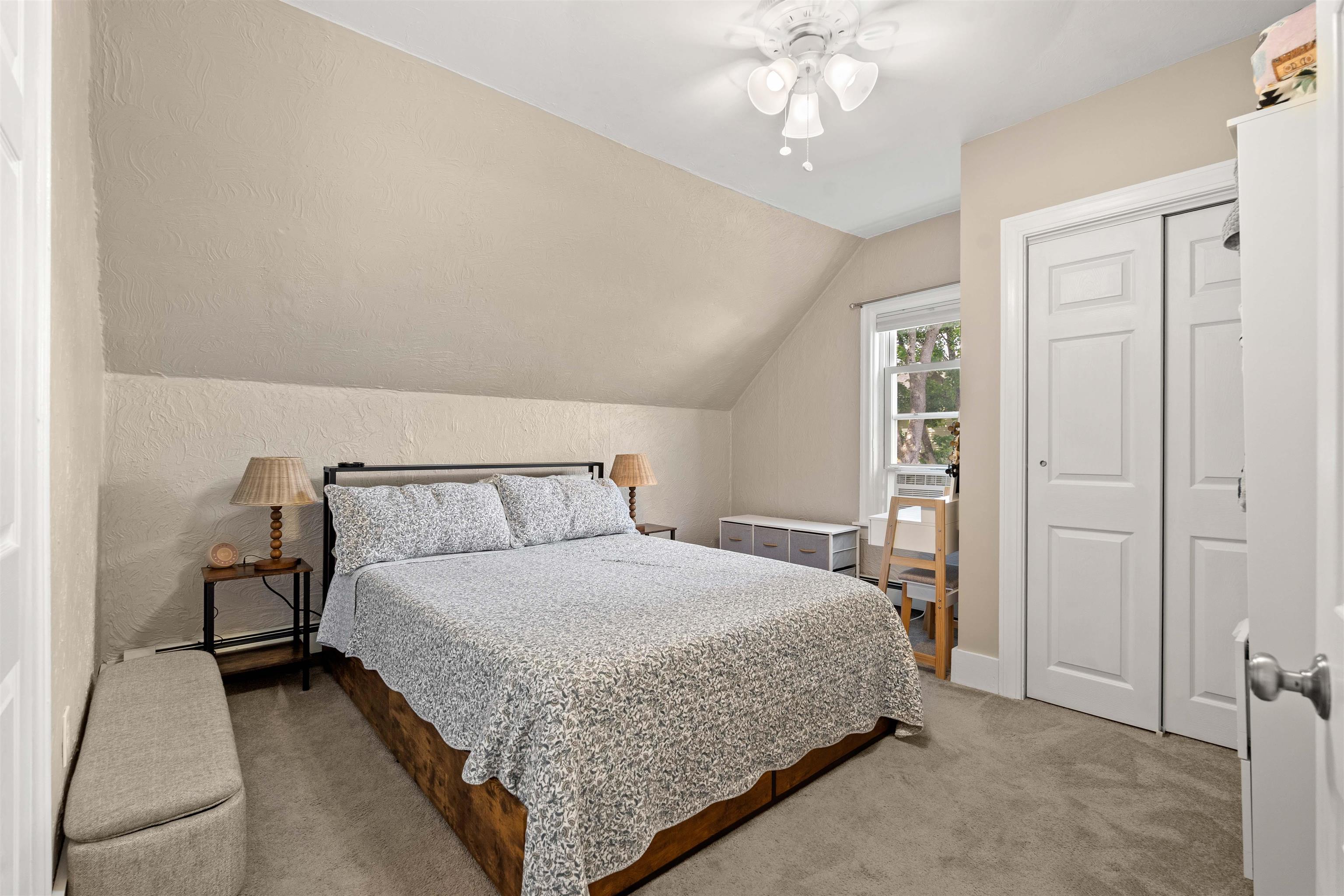 239 Cass Street Property Photo 20