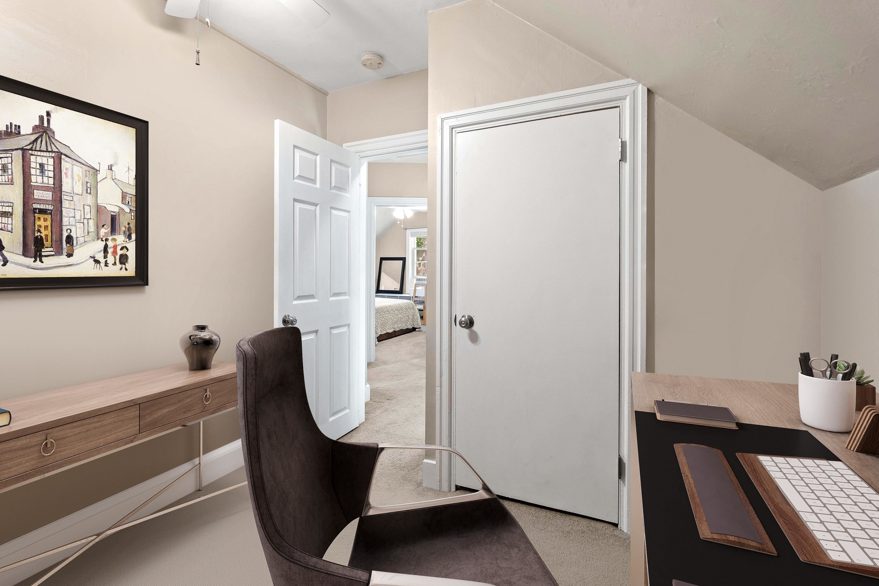 239 Cass Street Property Photo 23