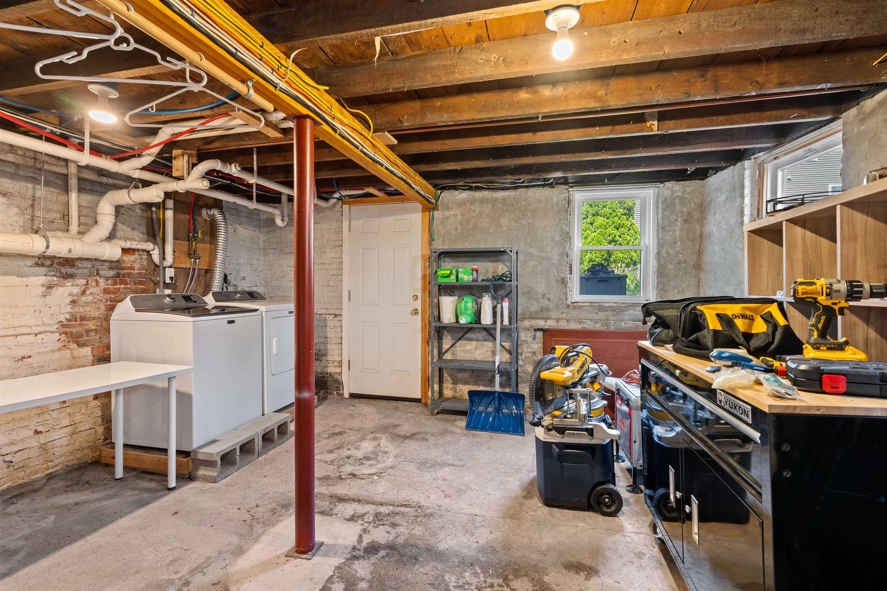 239 Cass Street Property Photo 30