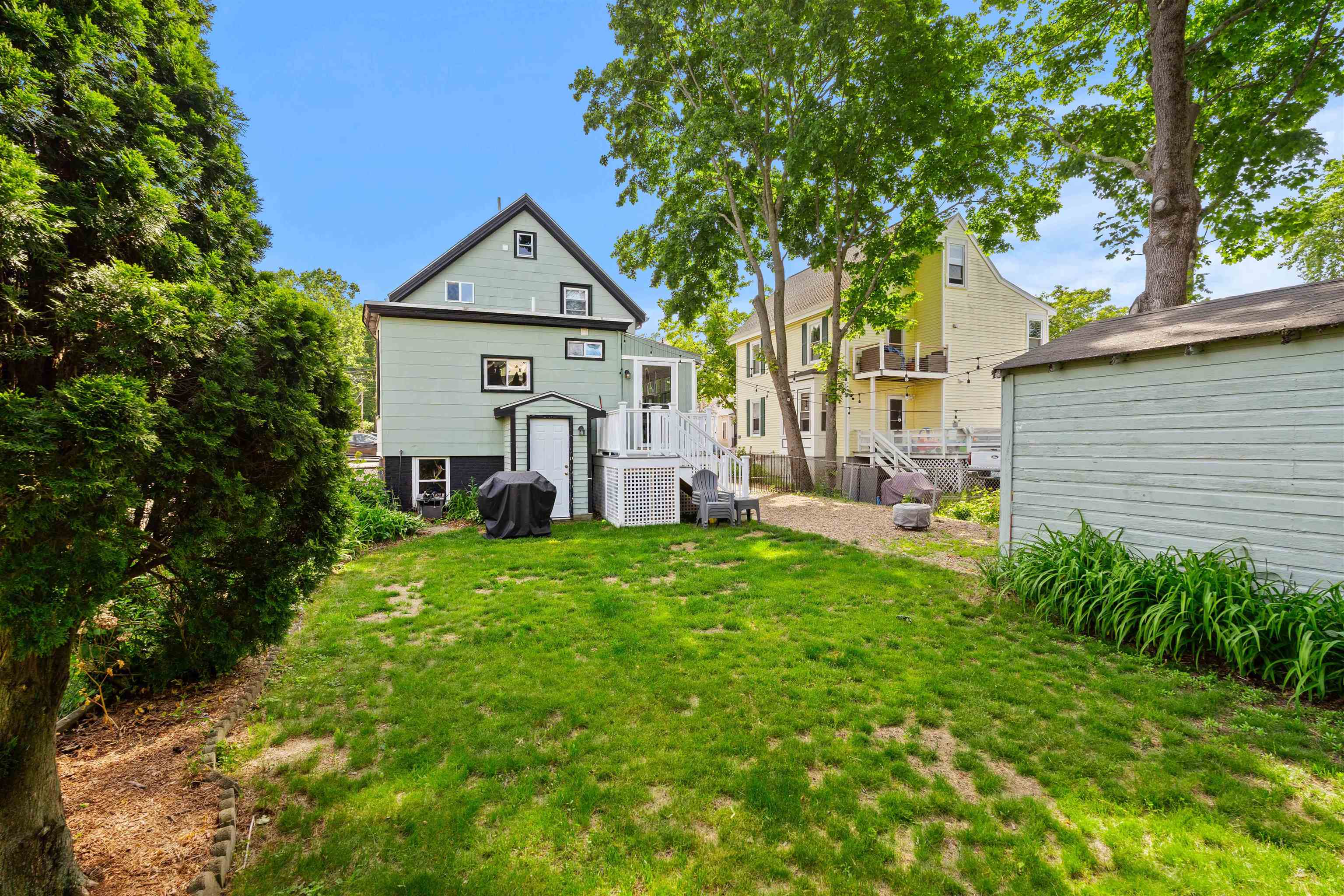239 Cass Street Property Photo 34