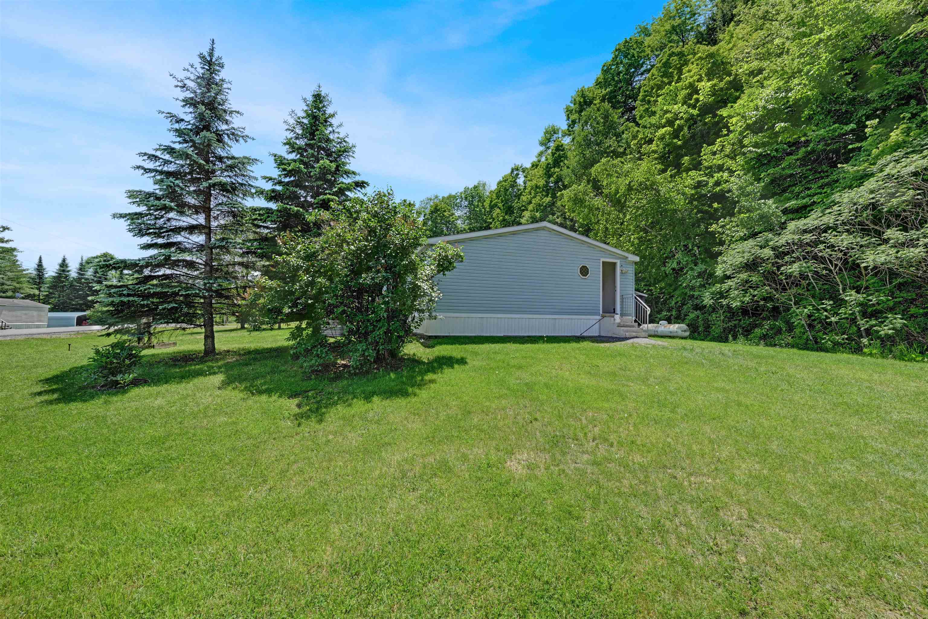 409 Seaver Road Property Photo 26