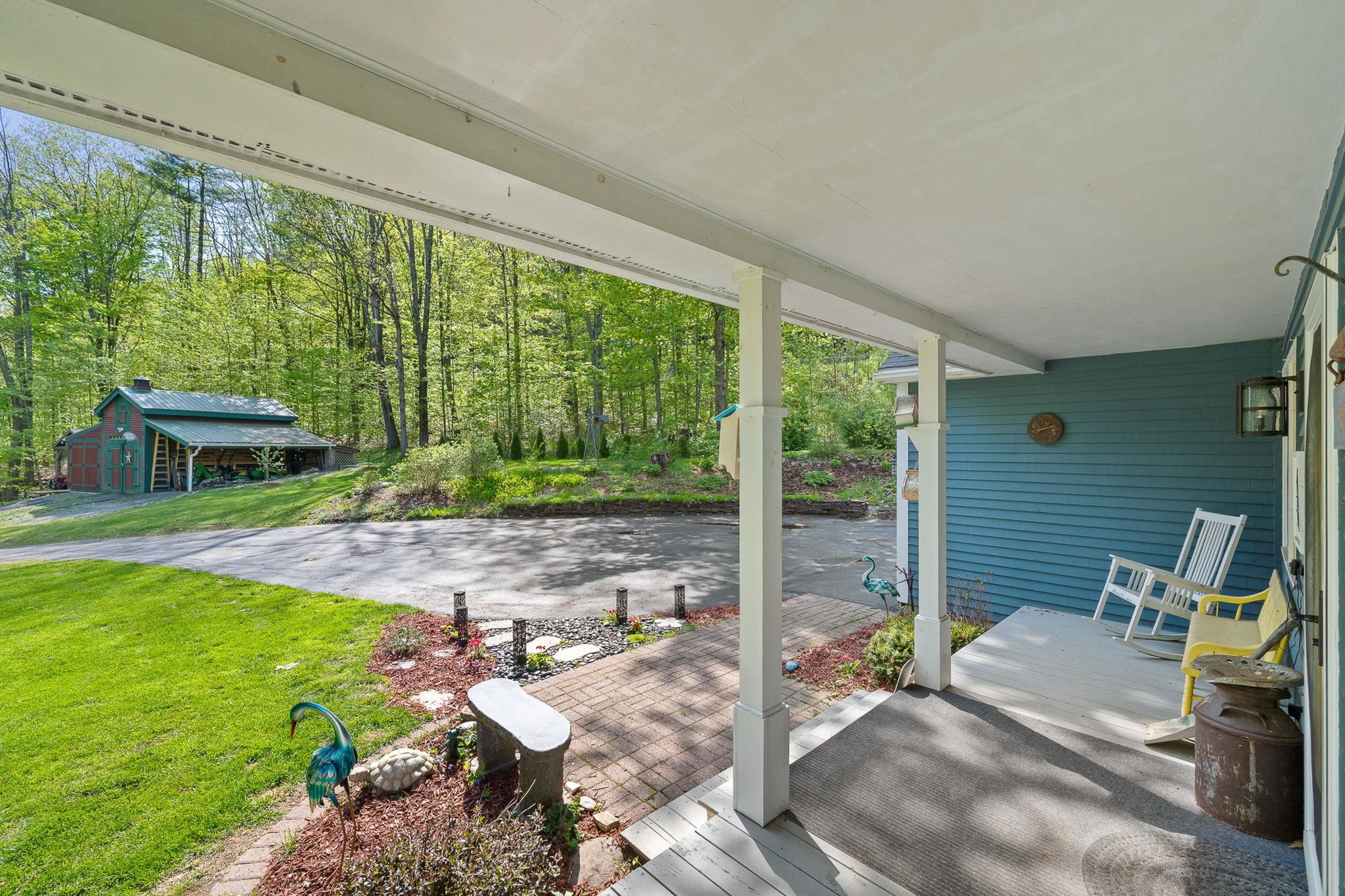 49 Edgewater Terrace Property Photo 12