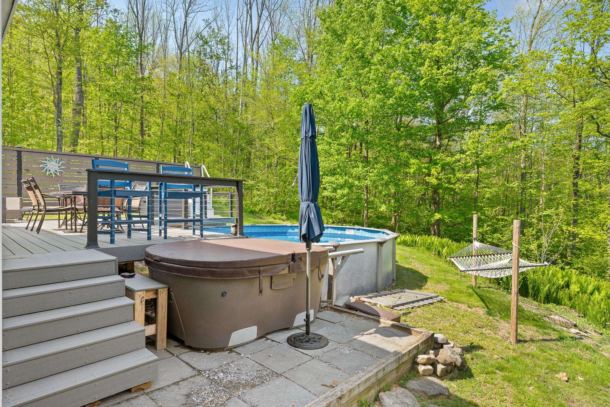 49 Edgewater Terrace Property Photo 48