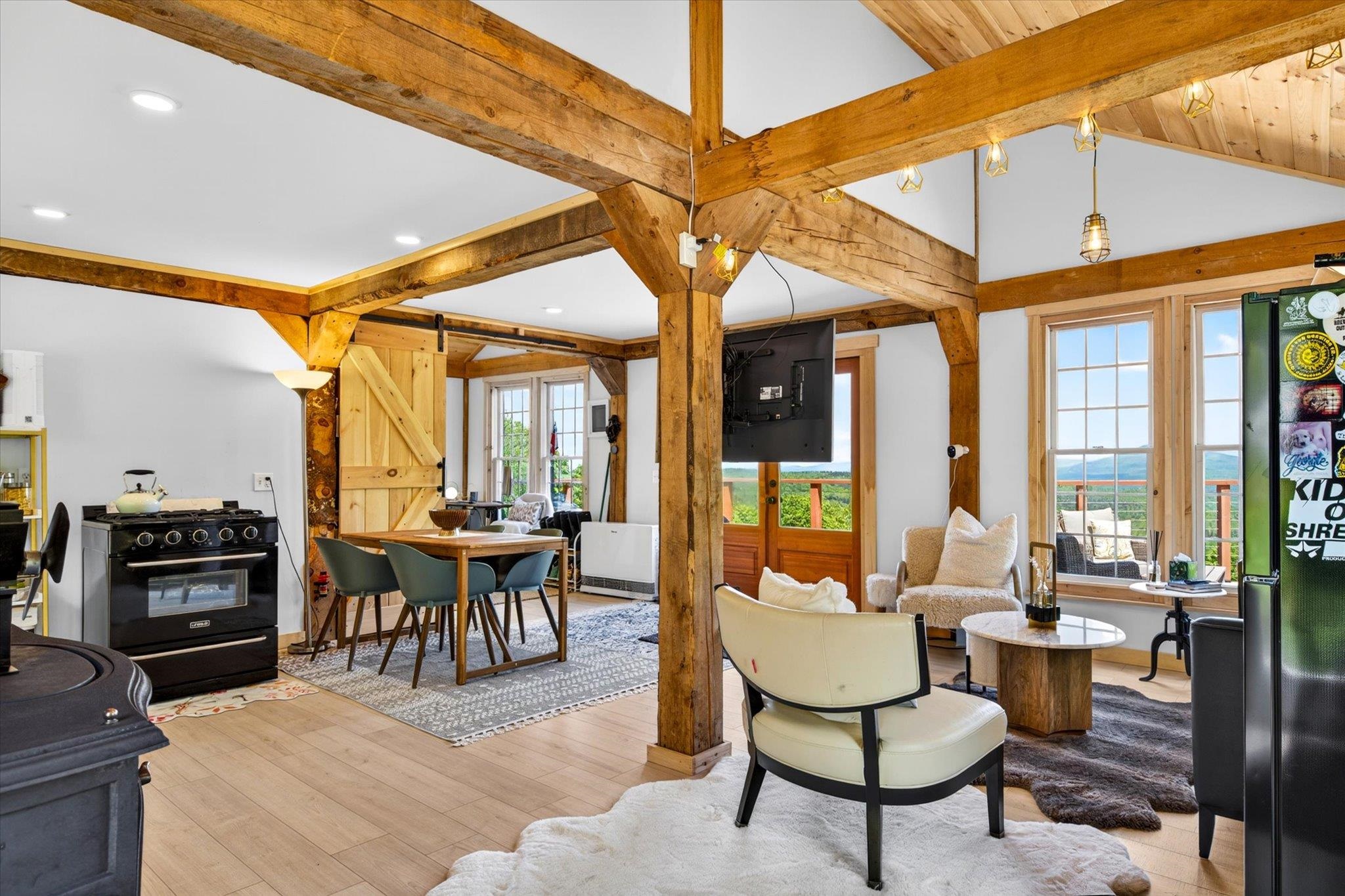 680 Government Road Property Photo 19
