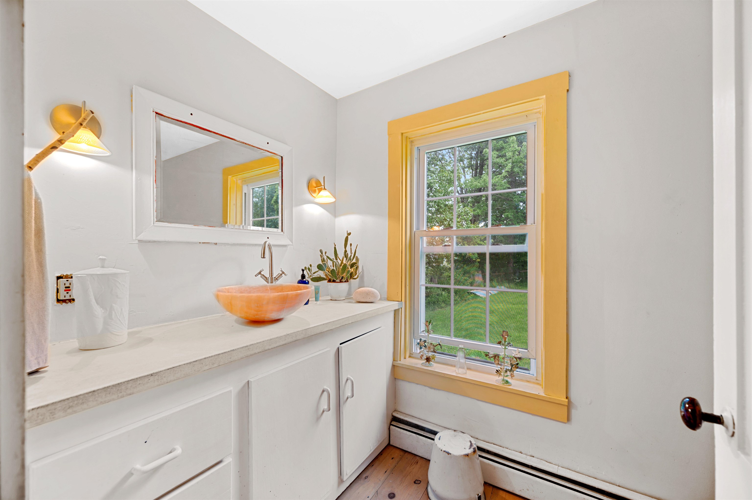 323 Calais Road Property Photo 10