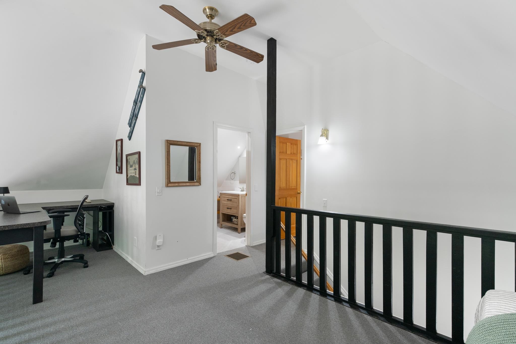 8 Deer Run Property Photo 19