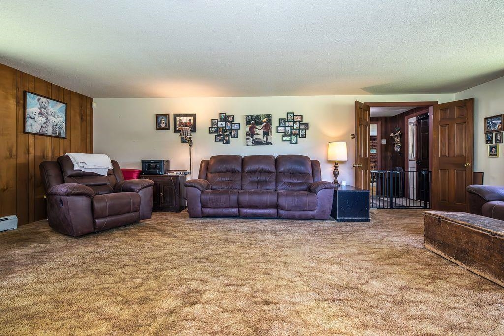 188 Green Hill Lane Property Photo 15