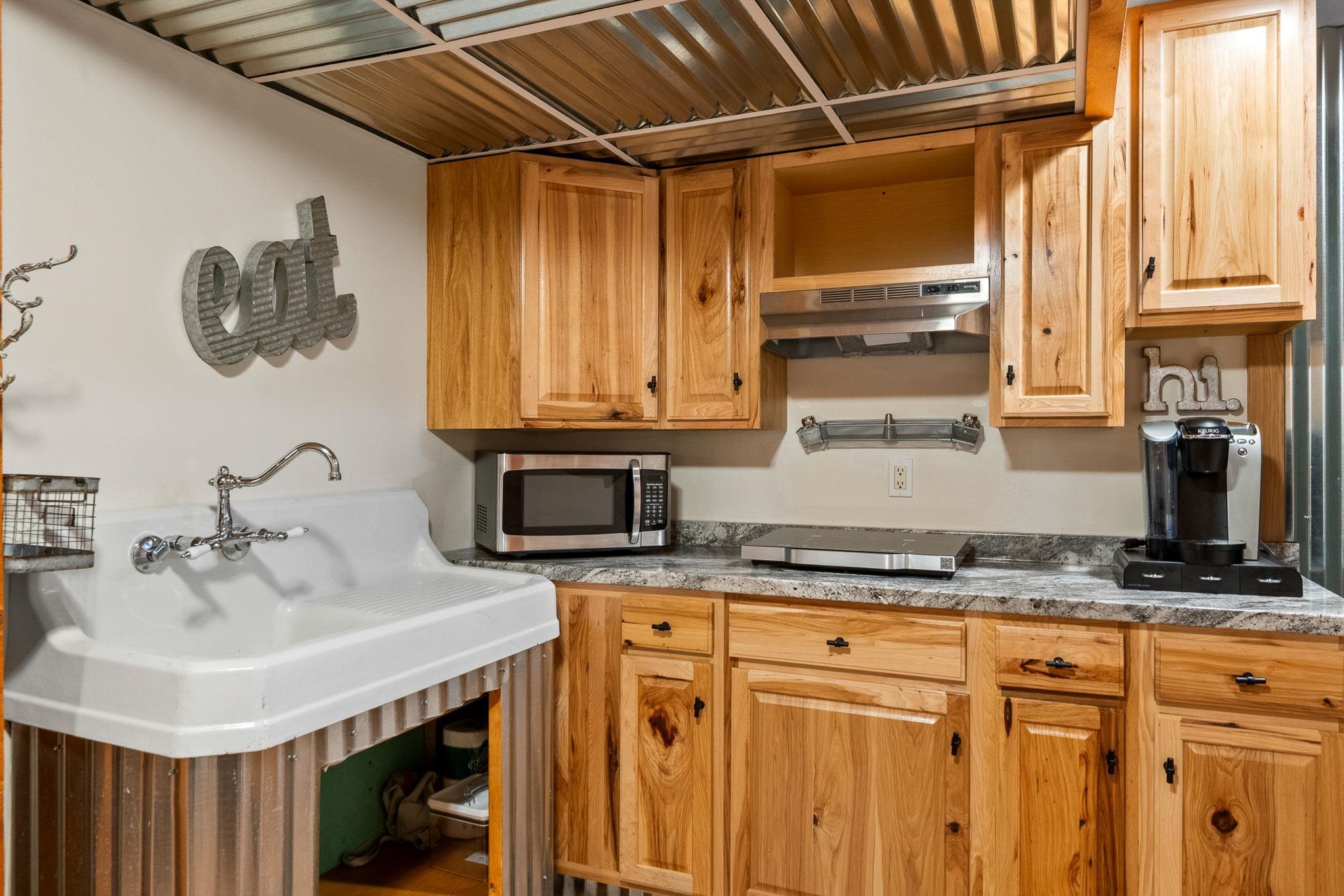 995 Dorset Street Property Photo 31