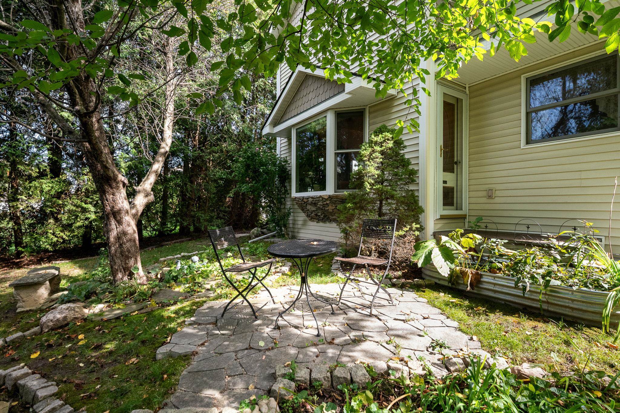 995 Dorset Street Property Photo 50