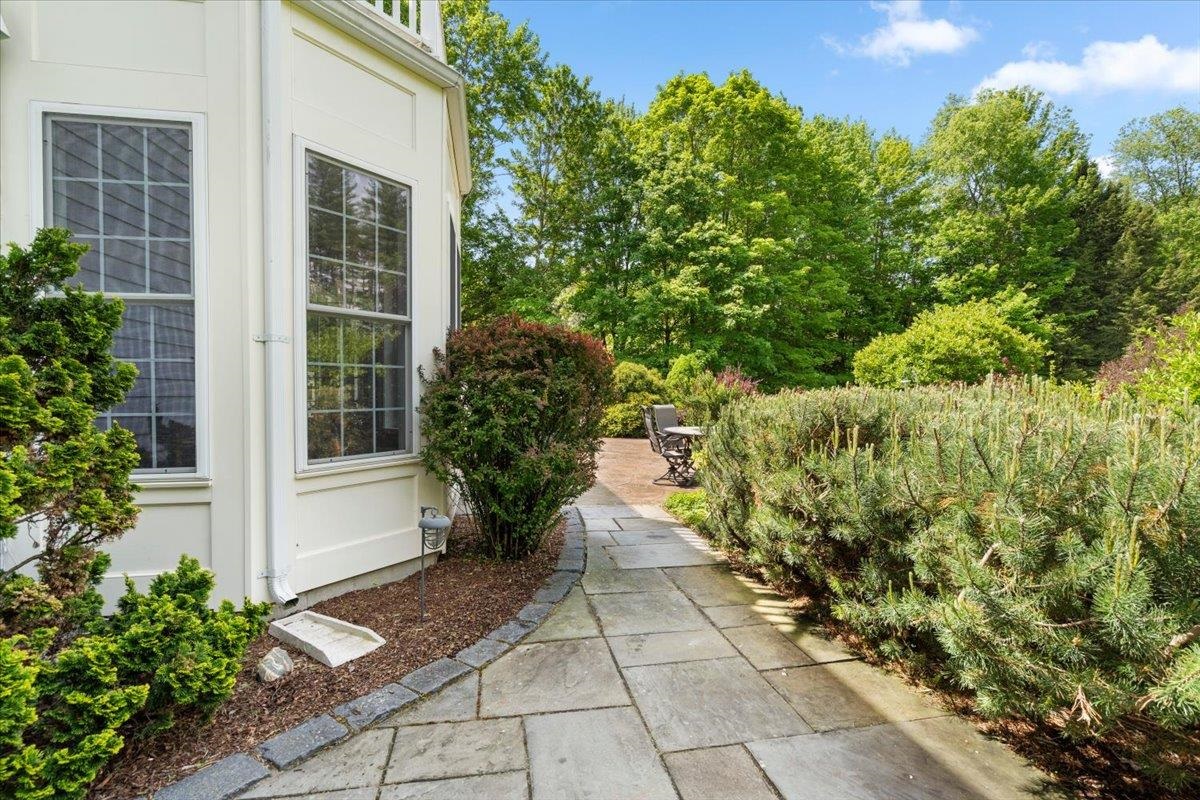 64 Homestead Lane Property Photo 47