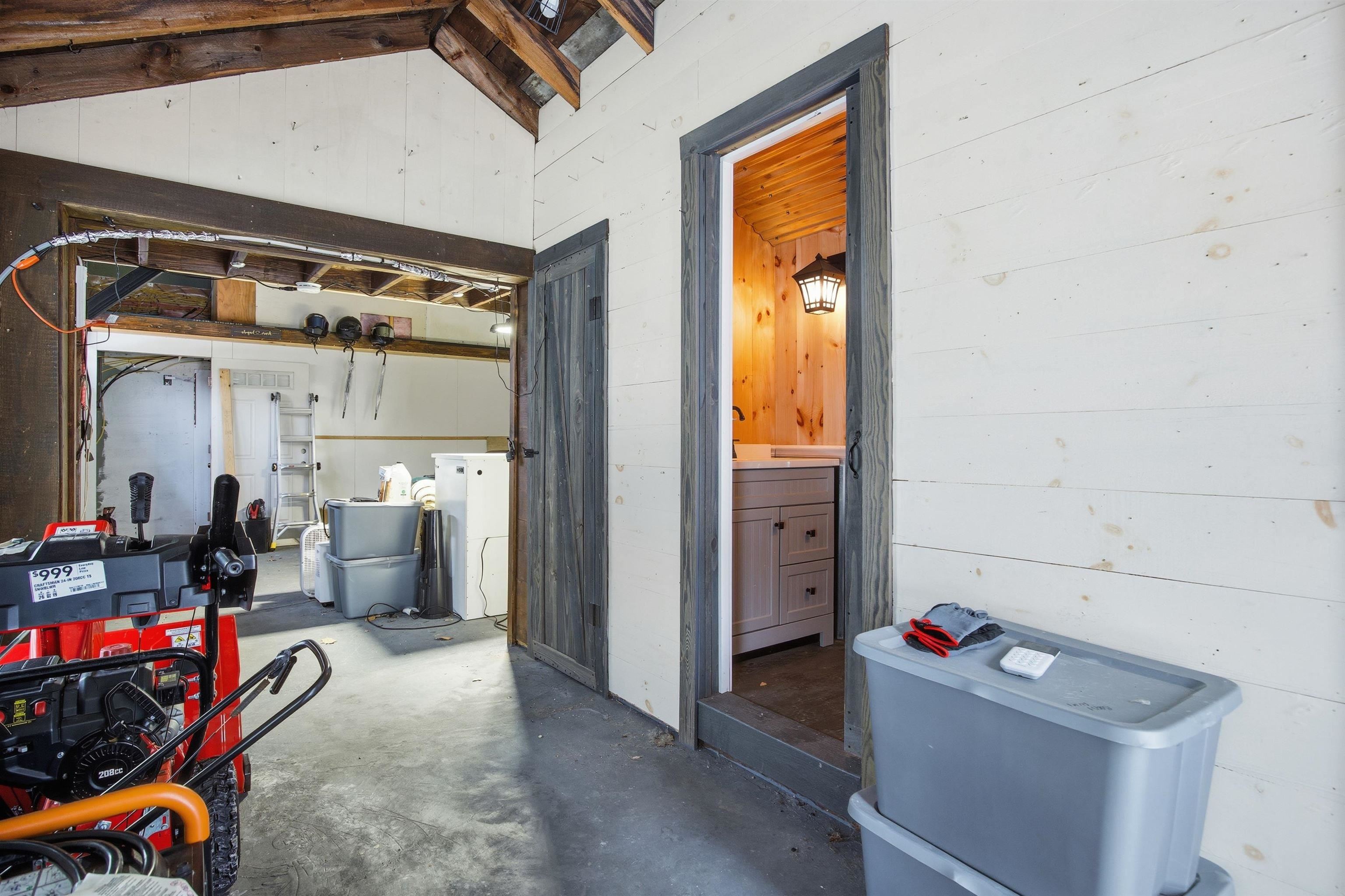 1287 Bearcamp Highway Property Photo 30